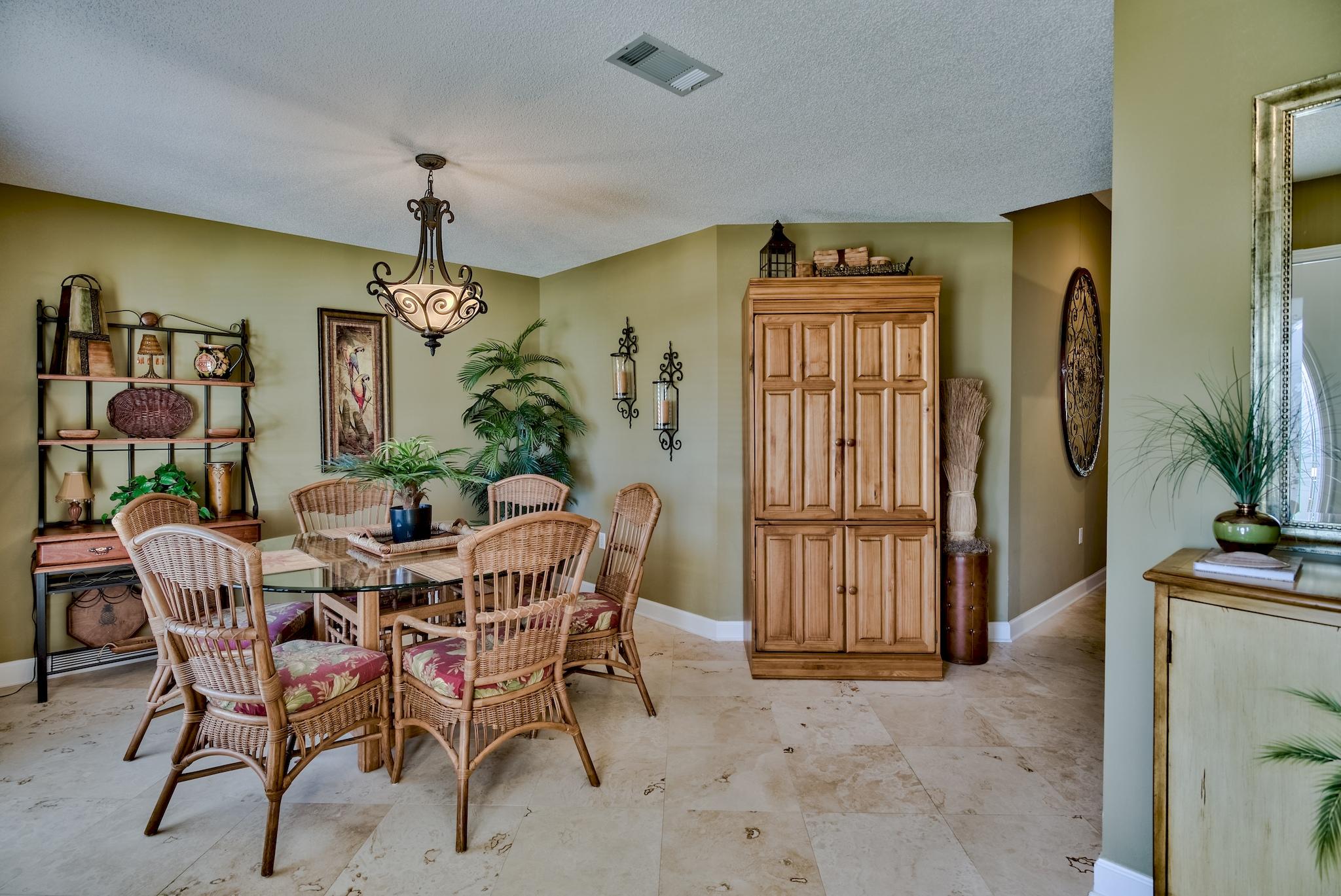 MARAVILLA COTTAGES - Residential