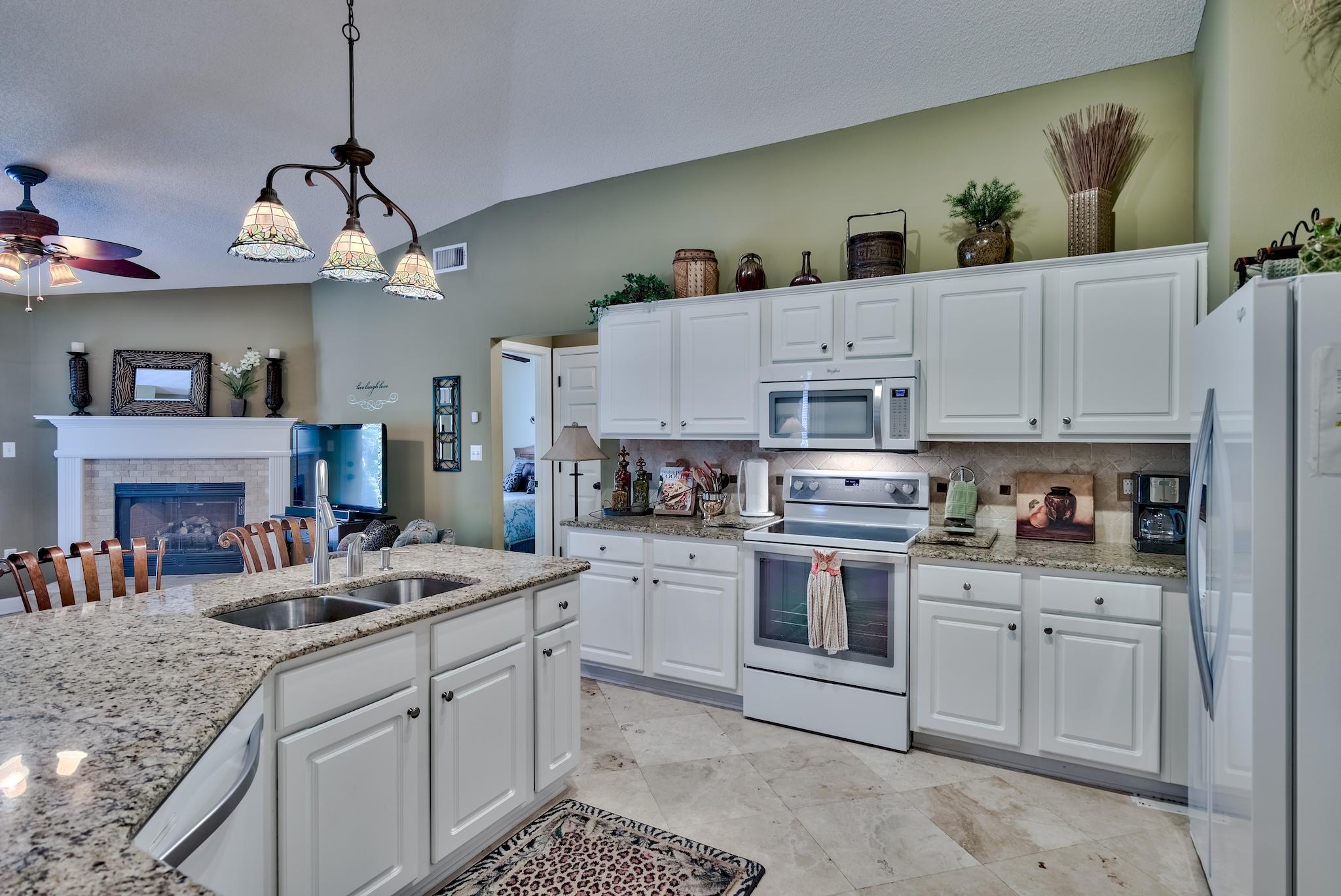 MARAVILLA COTTAGES - Residential