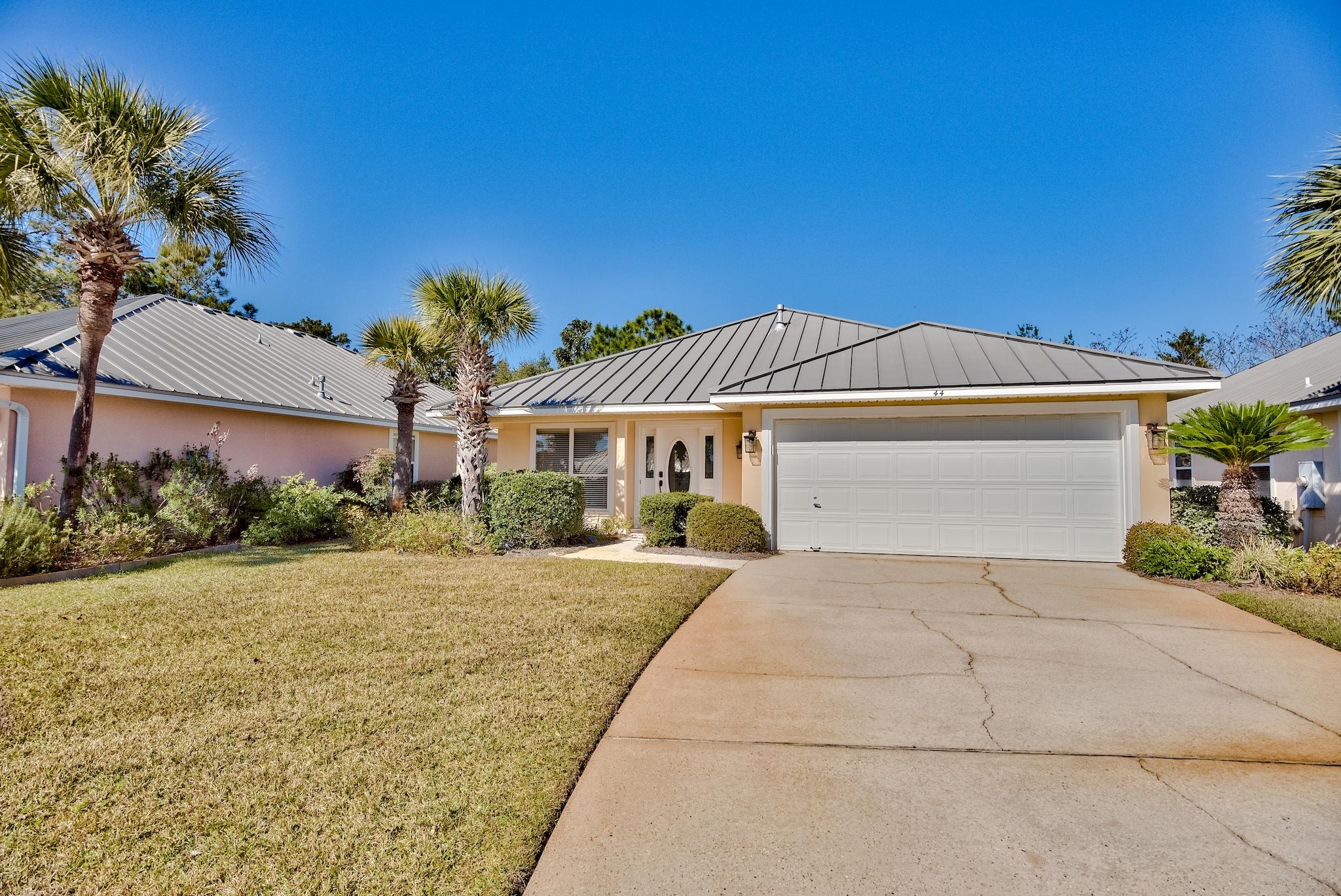 MARAVILLA COTTAGES - Residential