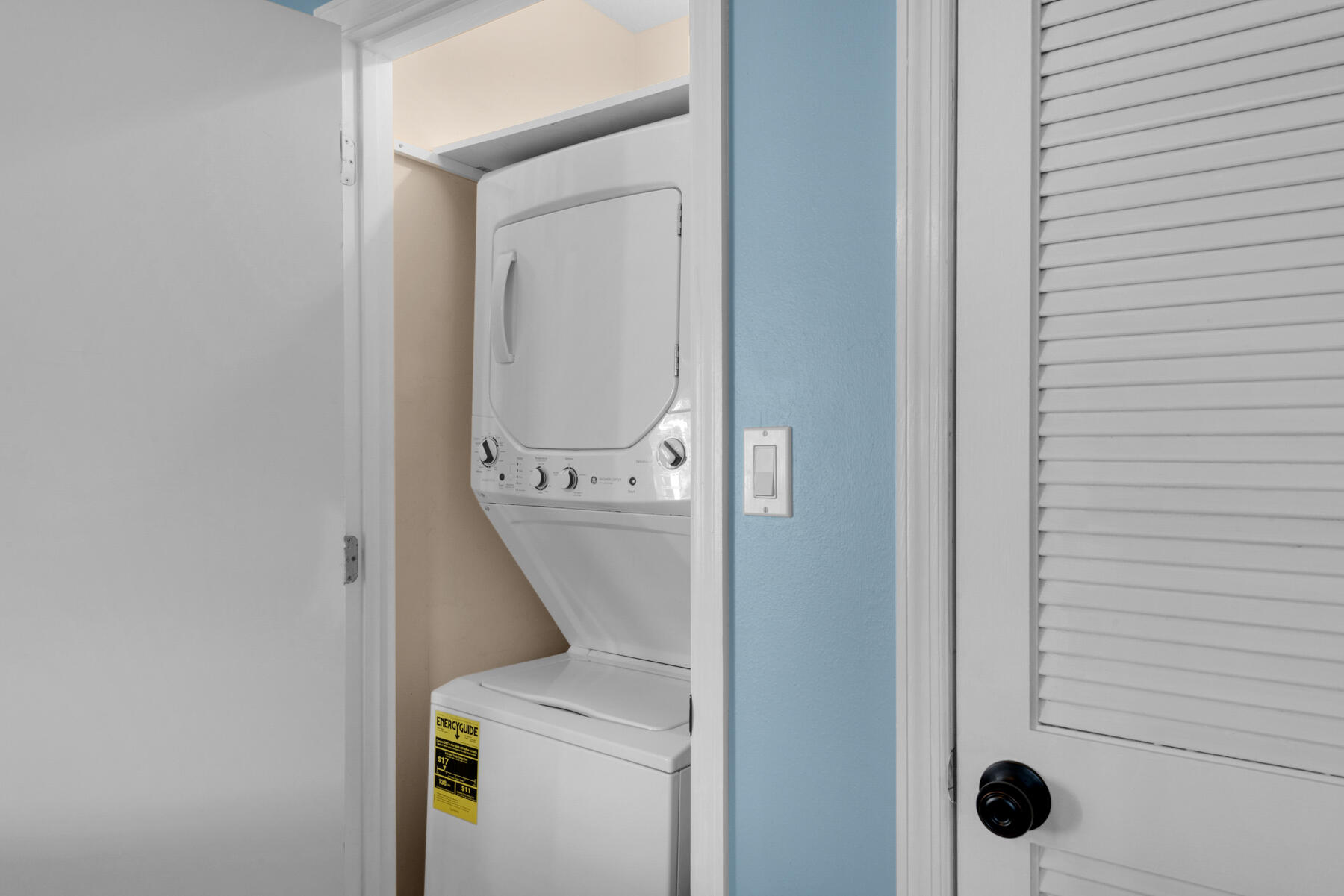 BEACHWOOD VILLAS CONDO PH 2 - Residential