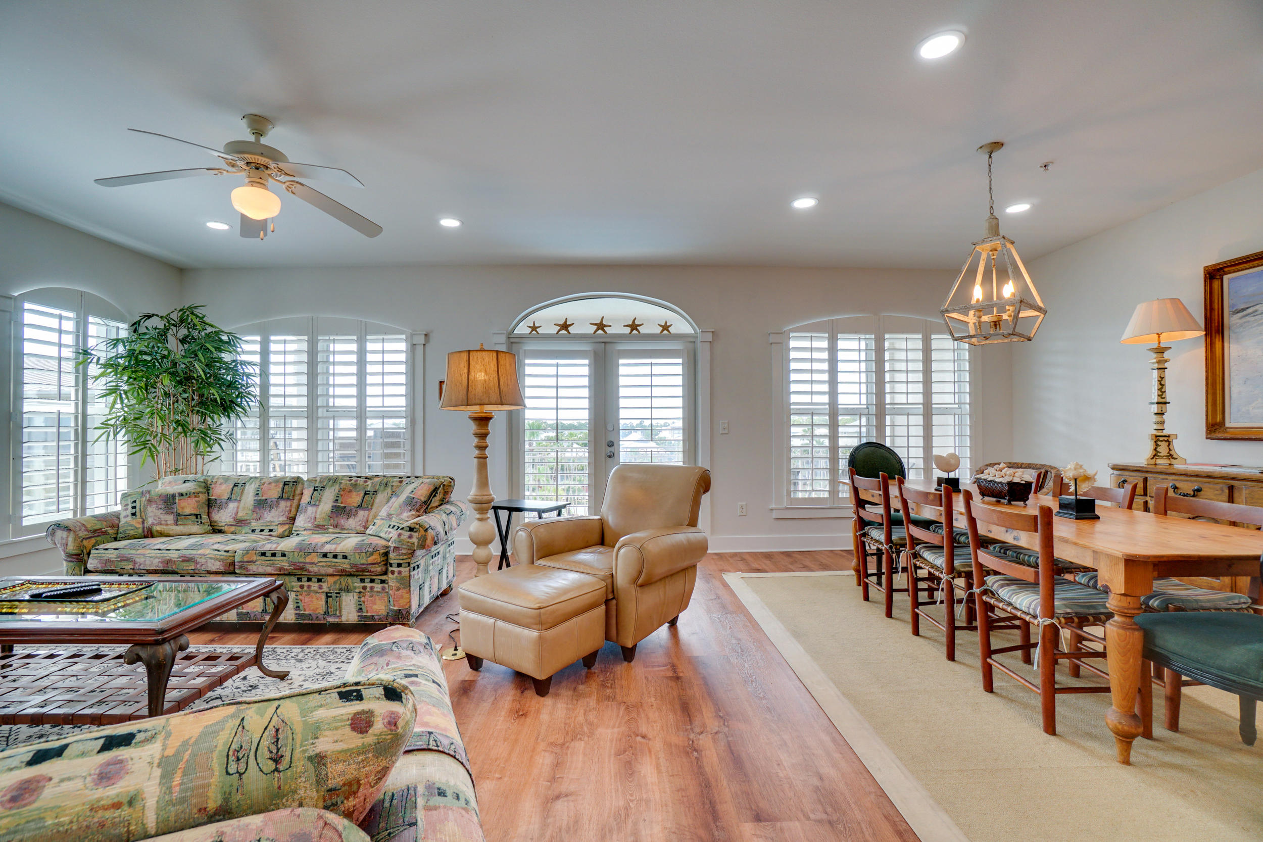 VILLAS AT SEACREST BEACH - Residential