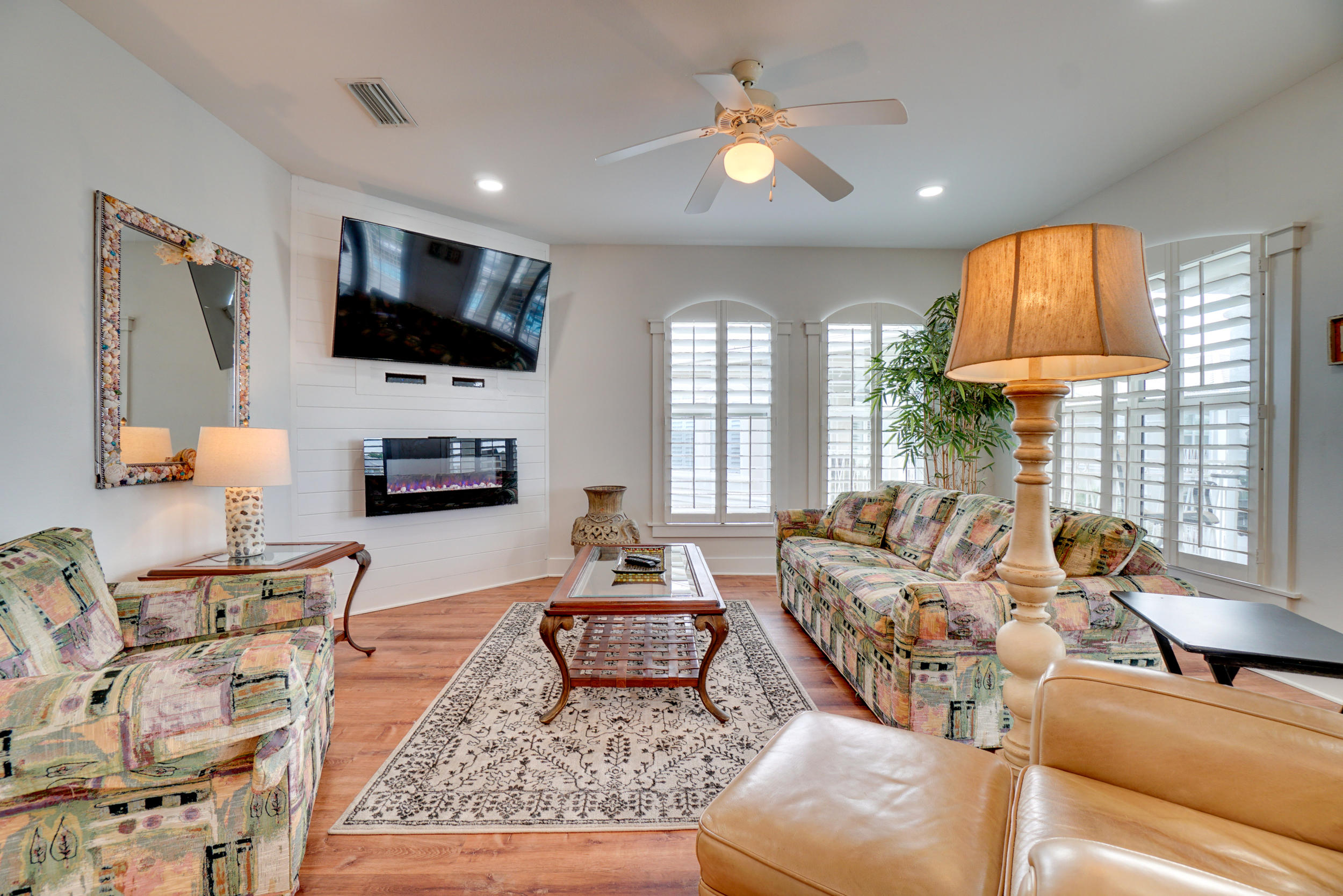 VILLAS AT SEACREST BEACH - Residential