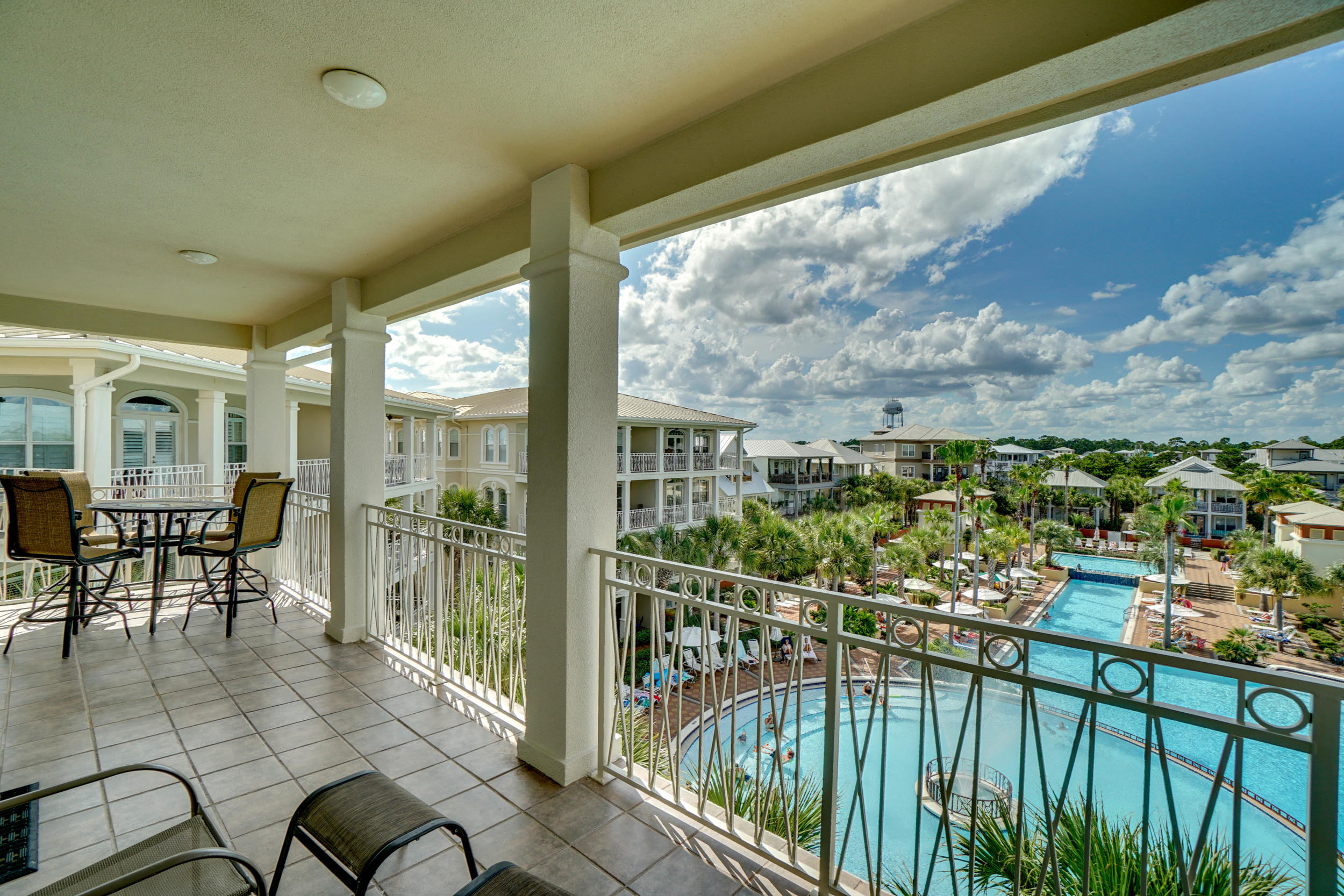 VILLAS AT SEACREST BEACH - Residential