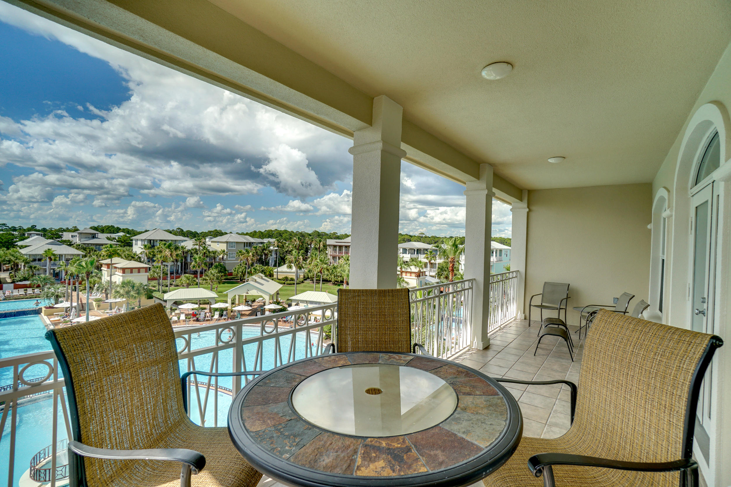 VILLAS AT SEACREST BEACH - Residential