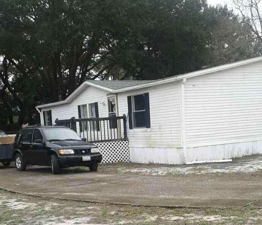 CONSTRUCTION COMPLETE BUT REMODEL IN PROGRESS - THIS IS A VERY NICE, WELL PRICED HOME IN A MUCH SOUGHT AFTER AREA. IMEDIATE ACCESS TO MAJOR ROADWAYS. THIS IS A NEWLY RE-DONE 3 BEDROOM 2 BATH OPPRTUNITY AND AT THIS RICE IT WON'T LAST LONG. MAKE AN A PPOINTMENT FOR A PRIVATE SHOWING.