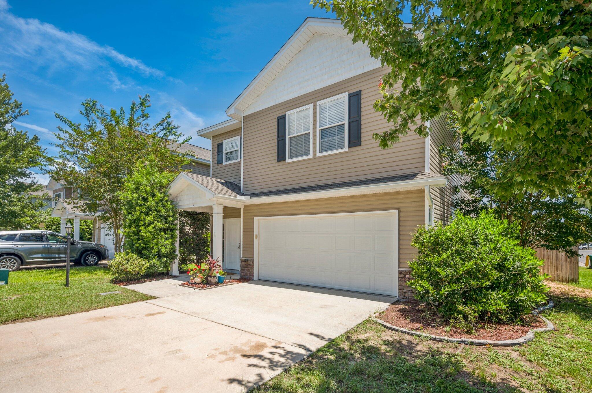 REDWOOD VILLAGE - Residential