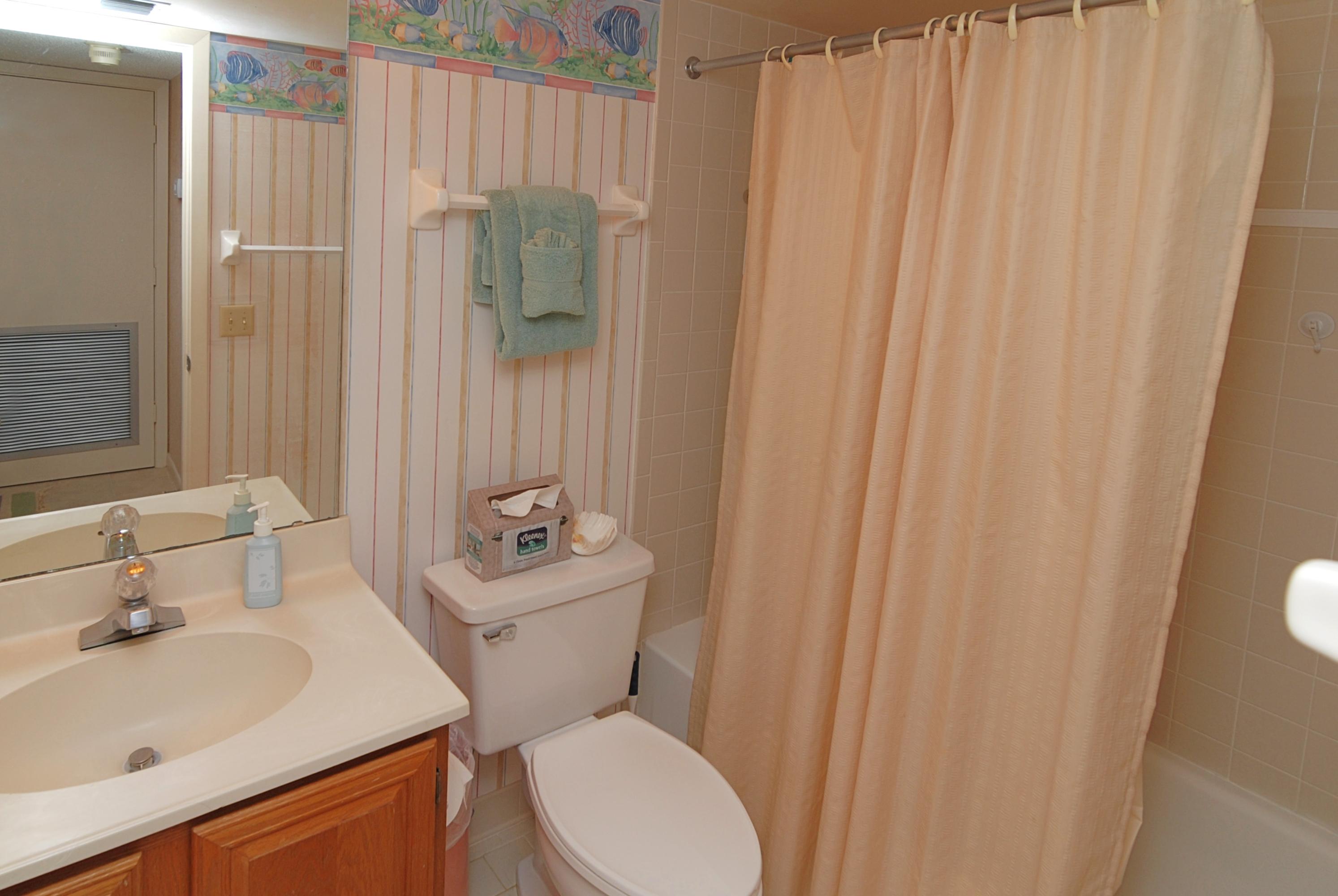 MAINSAIL CONDO PH 5 - Residential