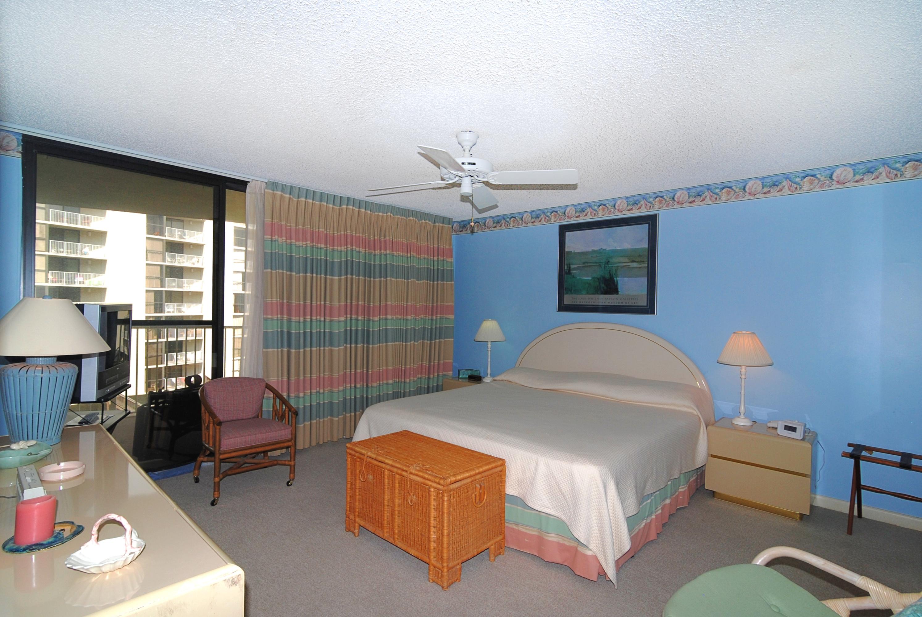 MAINSAIL CONDO PH 5 - Residential