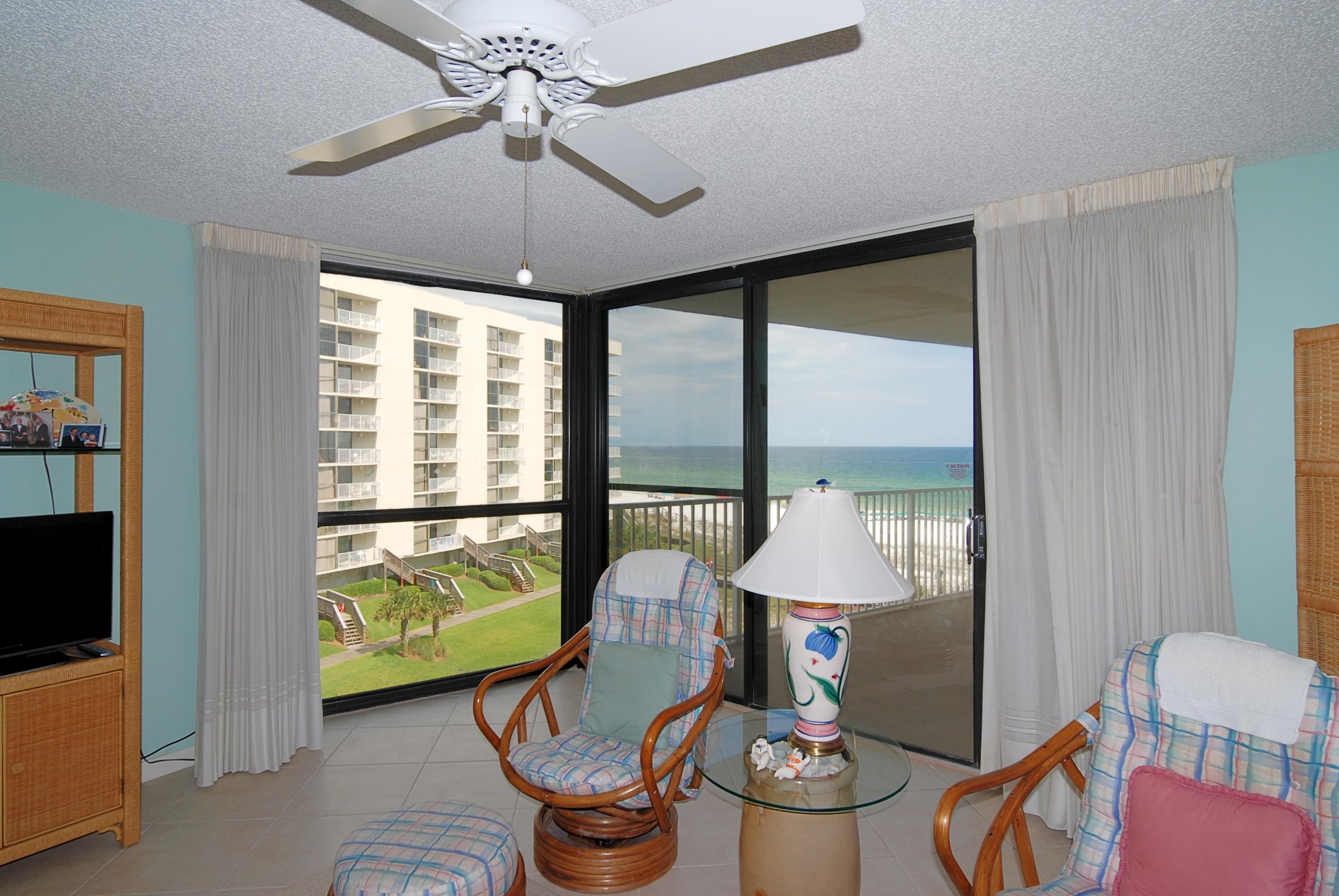 MAINSAIL CONDO PH 5 - Residential