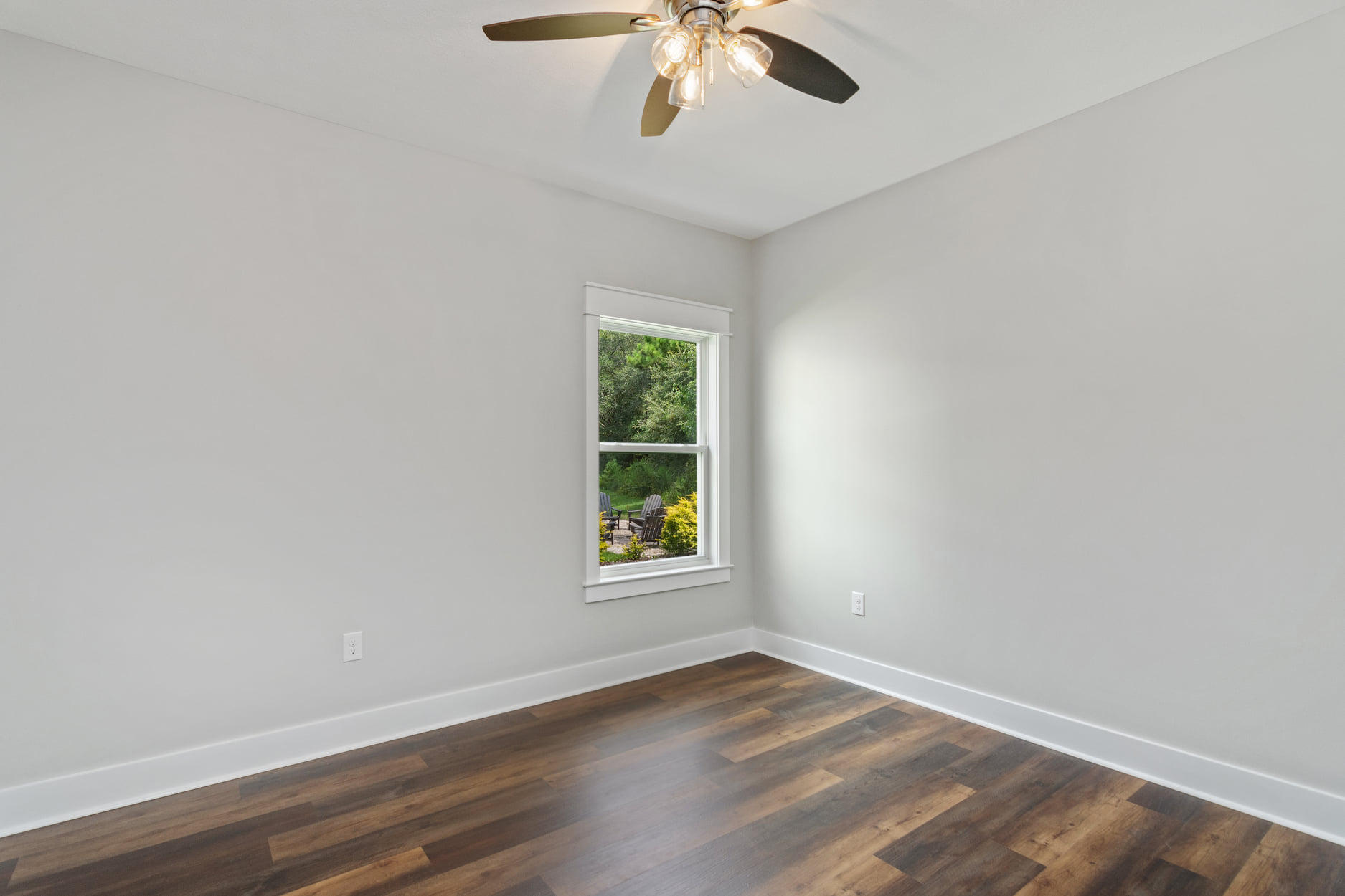 LAGRANGE LANDING - Residential