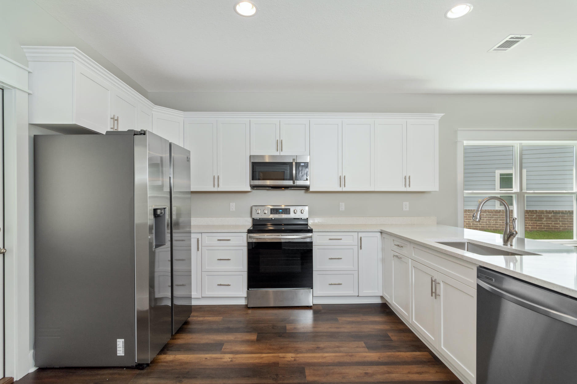 LAGRANGE LANDING - Residential