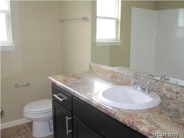 AVONDALE ESTATES - Residential