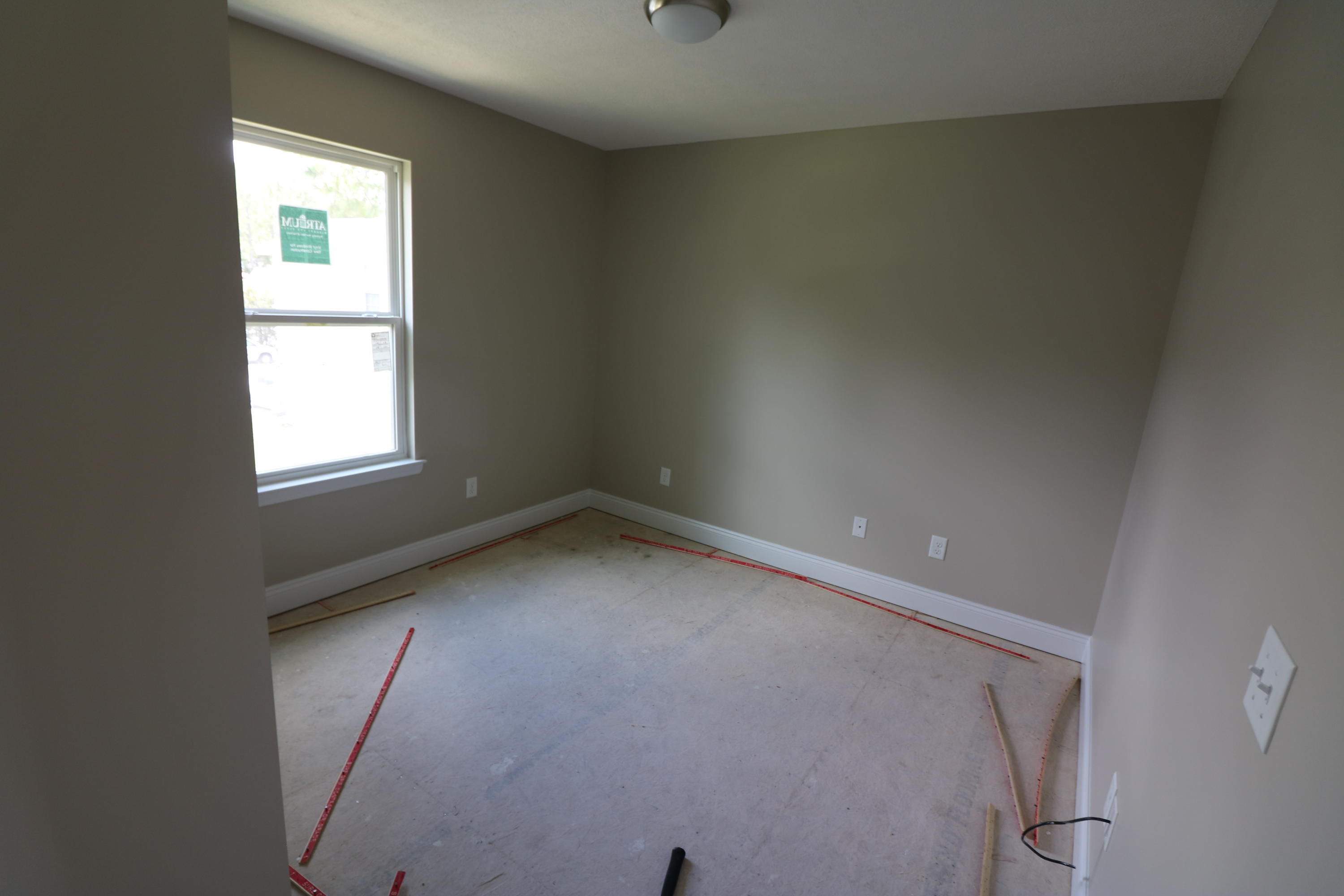 AVONDALE ESTATES - Residential