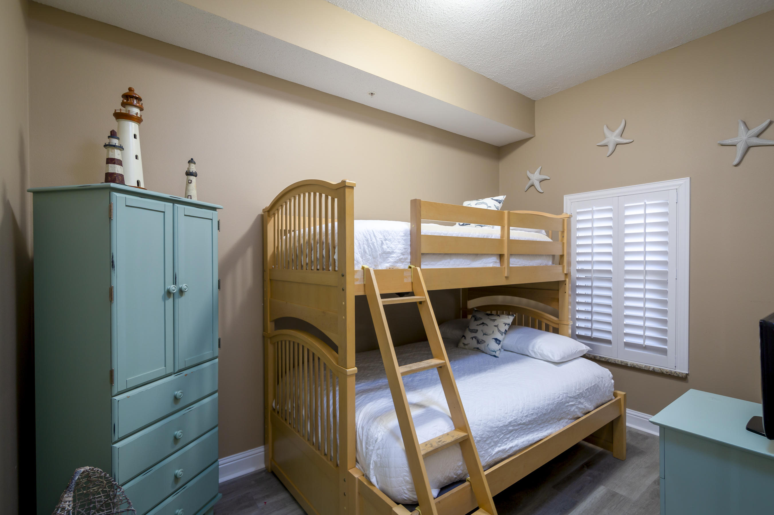 SUMMERWIND WEST - Residential