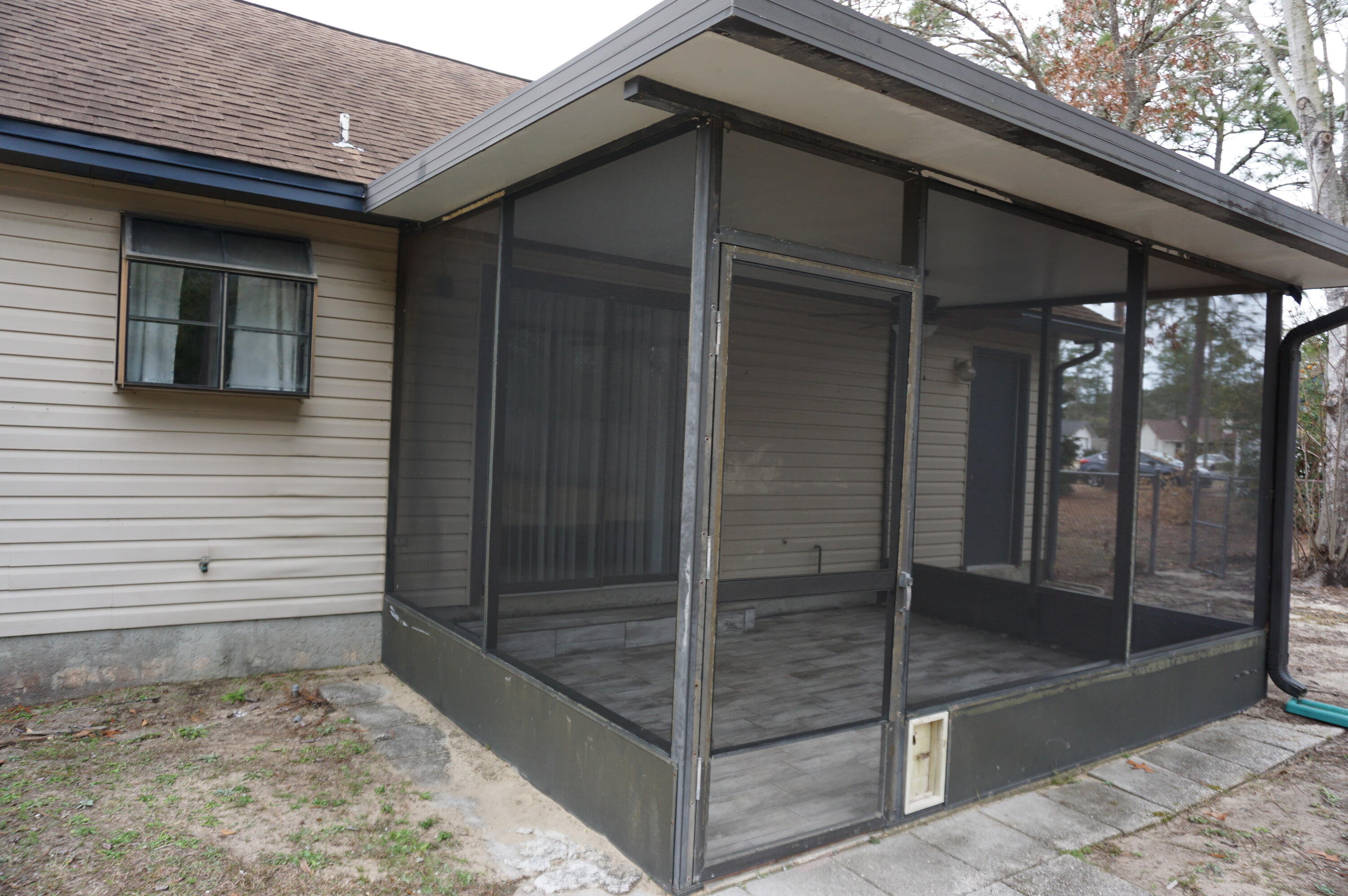 SHOAL WOOD ESTATES 1ST PH 1 - Residential Lease