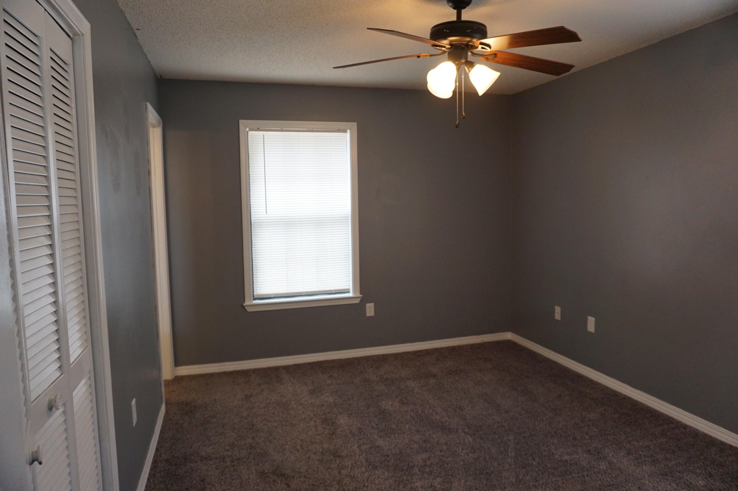 SHOAL WOOD ESTATES 1ST PH 1 - Residential Lease