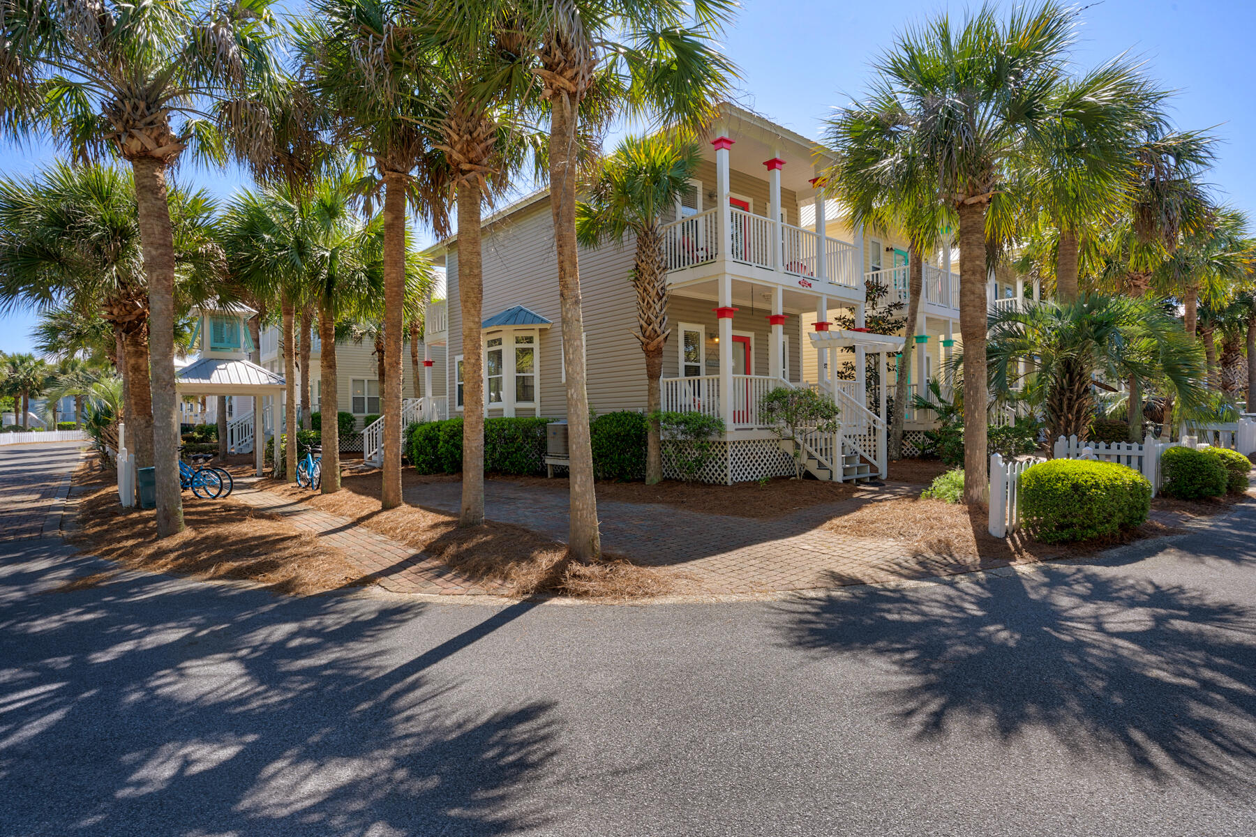 OLD FLORIDA COTTAGES - Residential