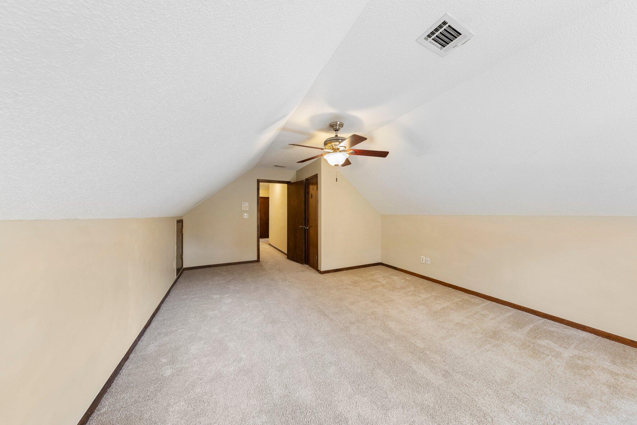 ST ANDREWS EAST BLUEWATER BAY - Residential Lease