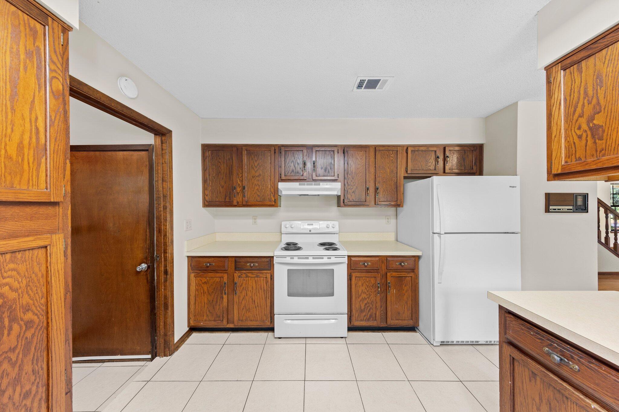 ST ANDREWS EAST BLUEWATER BAY - Residential Lease