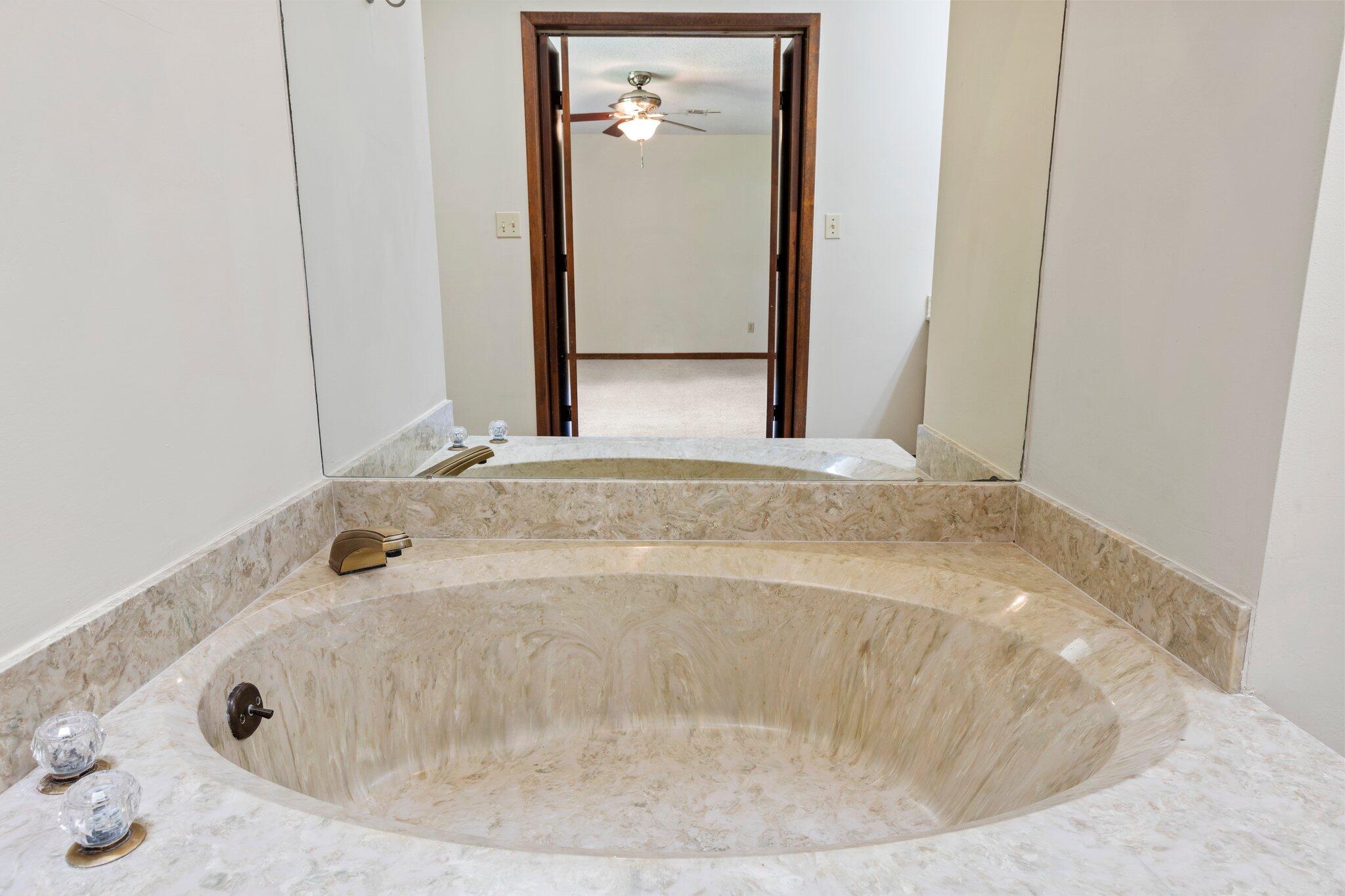 ST ANDREWS EAST BLUEWATER BAY - Residential Lease