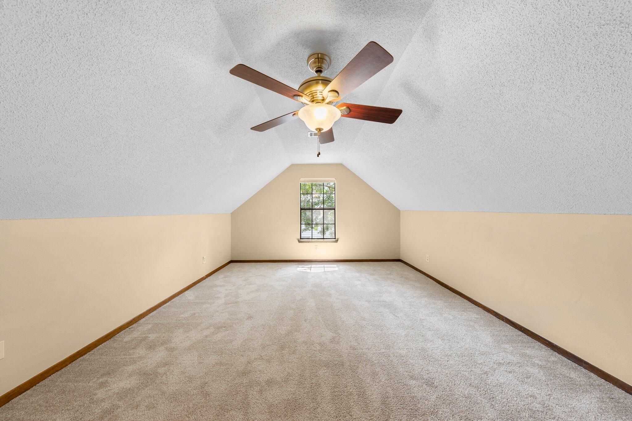 ST ANDREWS EAST BLUEWATER BAY - Residential Lease