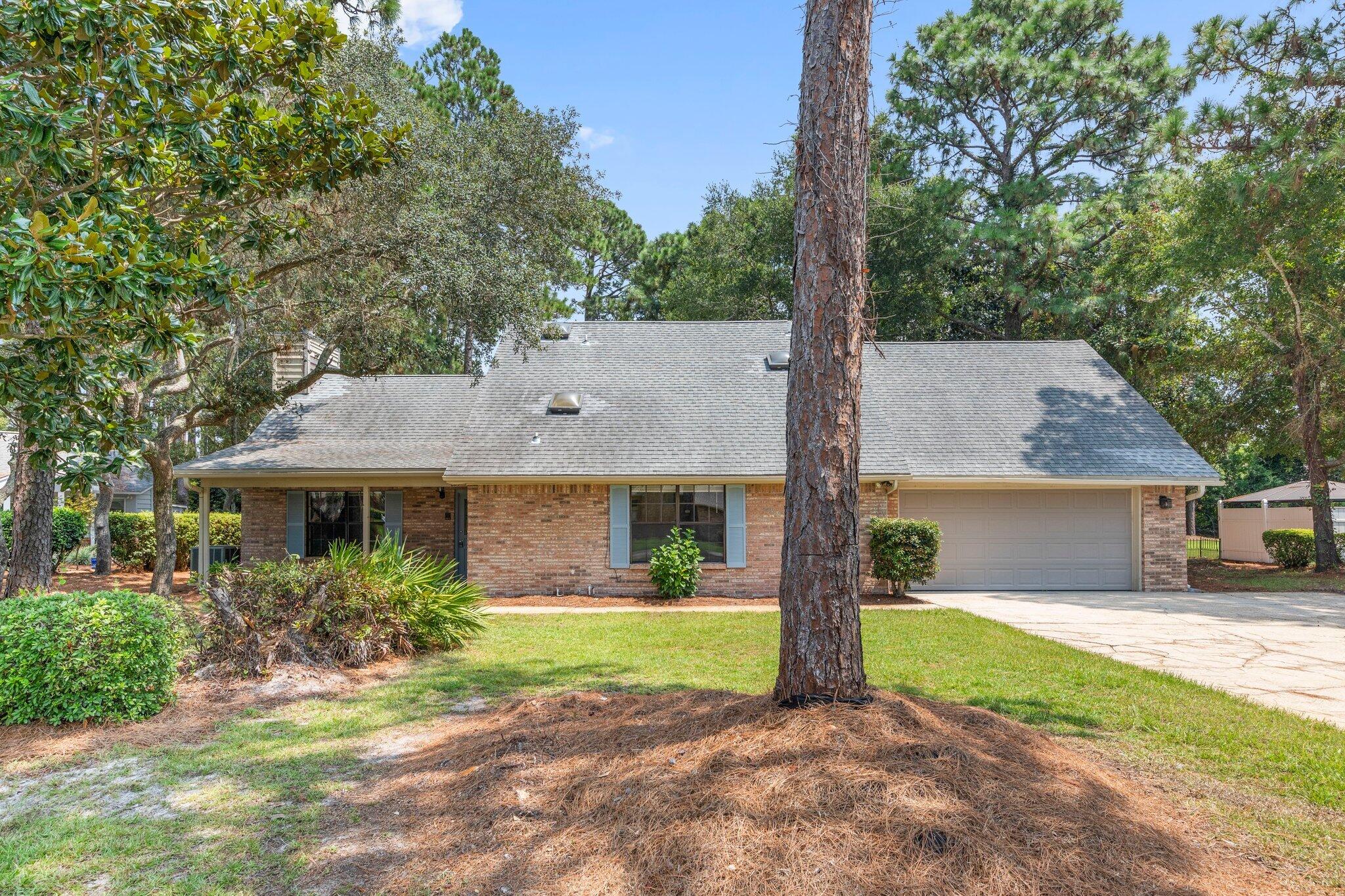 ST ANDREWS EAST BLUEWATER BAY - Residential Lease