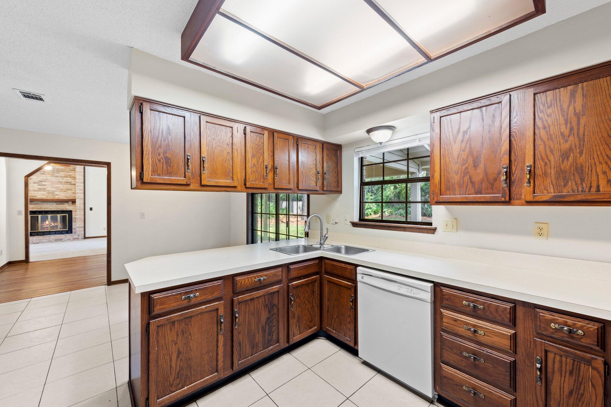 ST ANDREWS EAST BLUEWATER BAY - Residential Lease