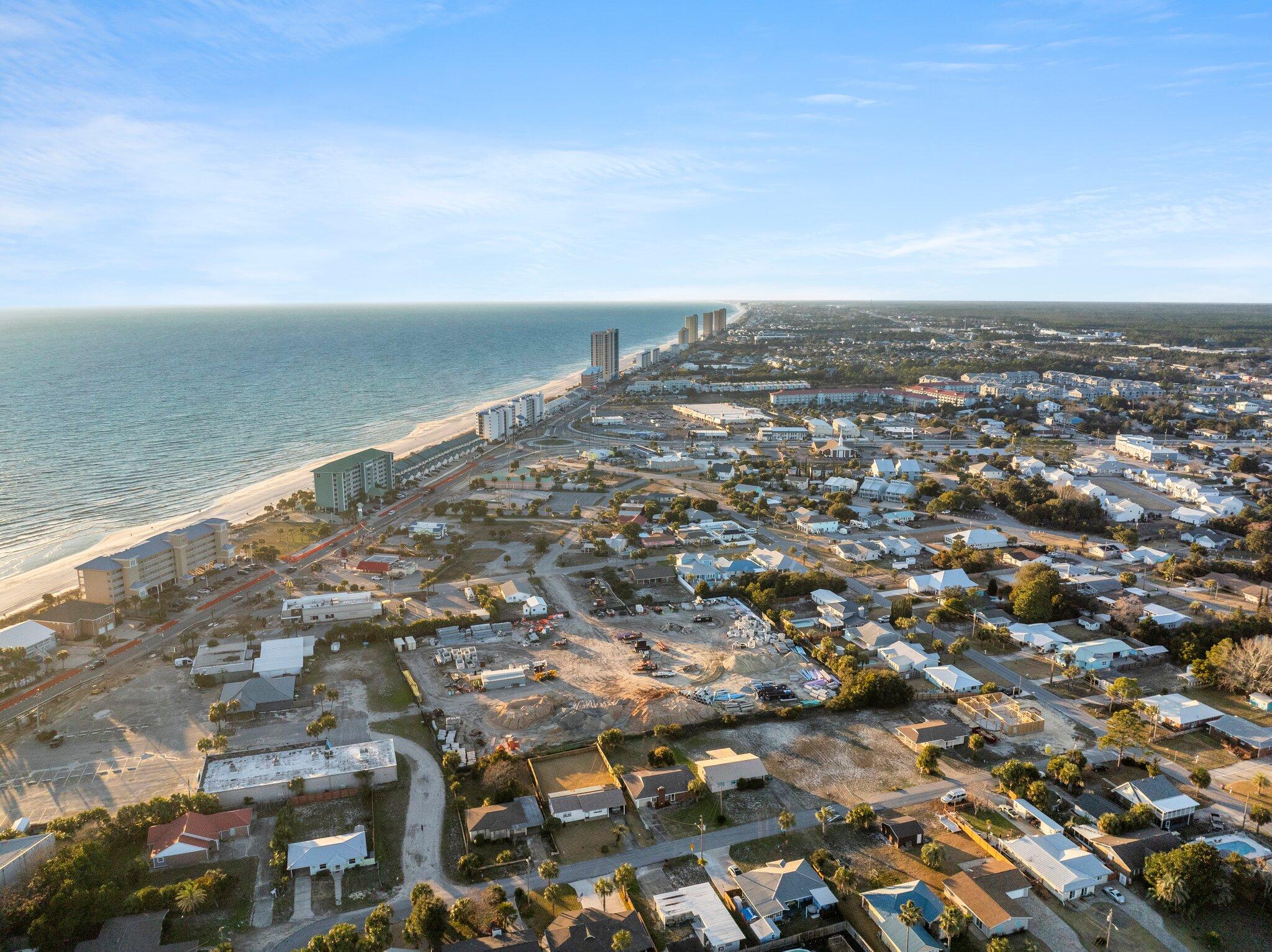 EL CENTRO BEACH - Residential