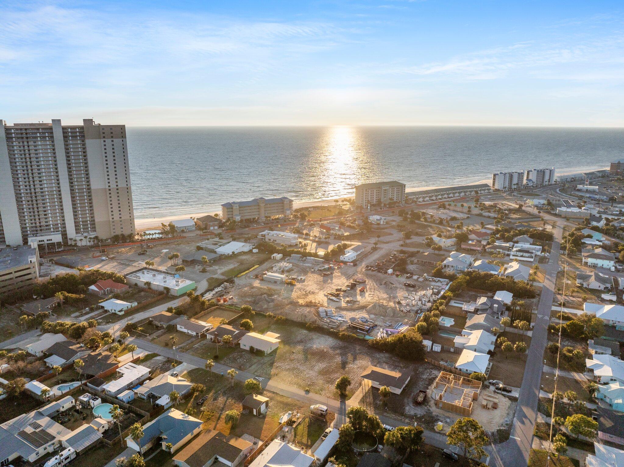 EL CENTRO BEACH - Residential
