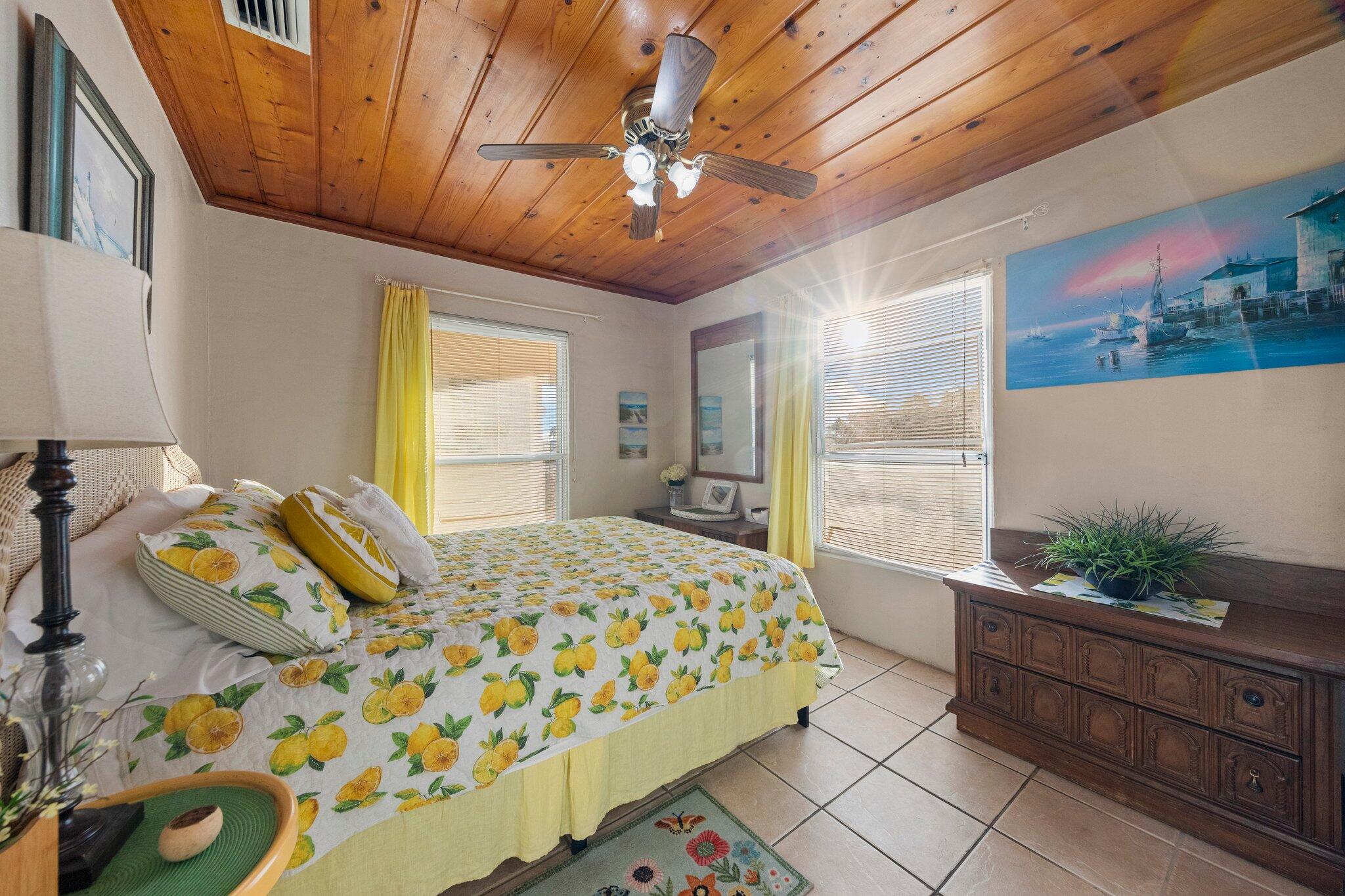 EL CENTRO BEACH - Residential