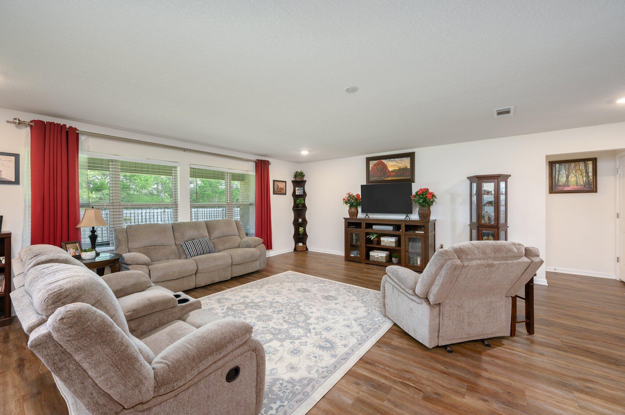 Redstone Commons - Residential