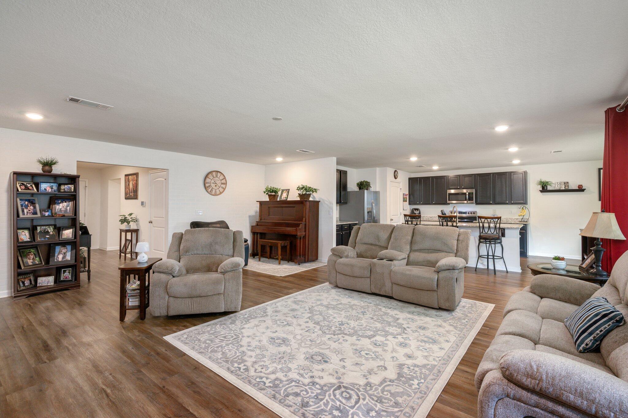 Redstone Commons - Residential