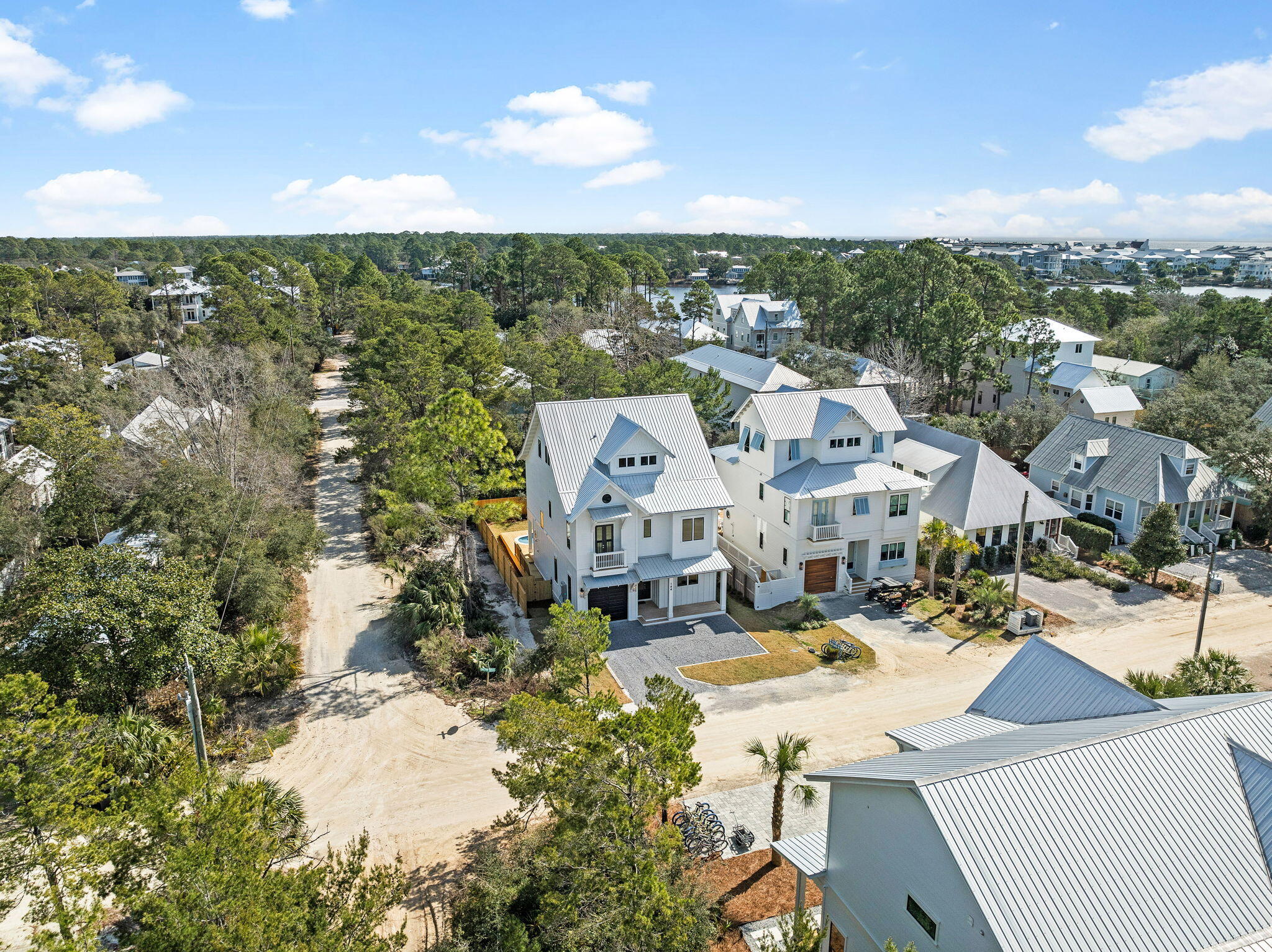 EASTERN LAKE S/D - Residential