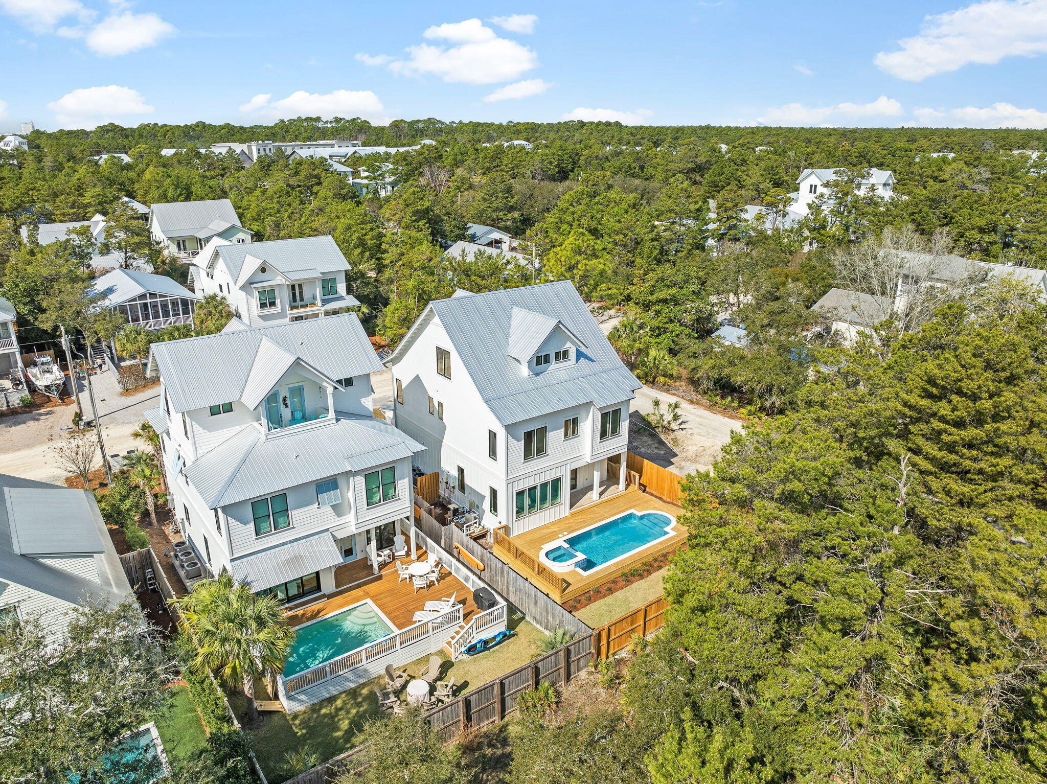 EASTERN LAKE S/D - Residential
