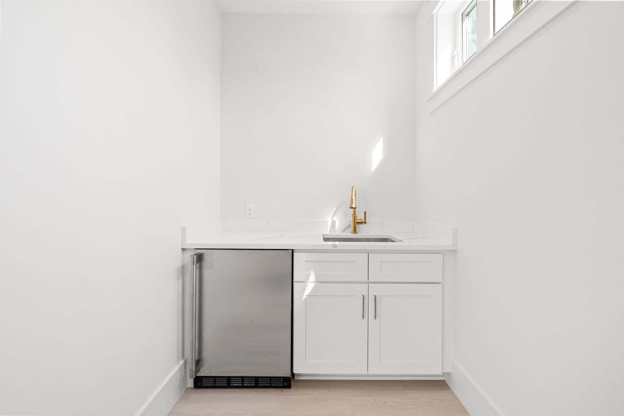 EASTERN LAKE S/D - Residential