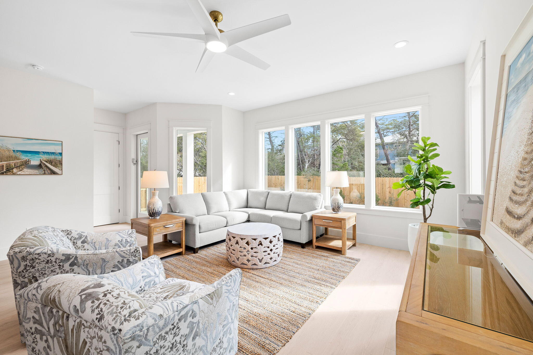 EASTERN LAKE S/D - Residential