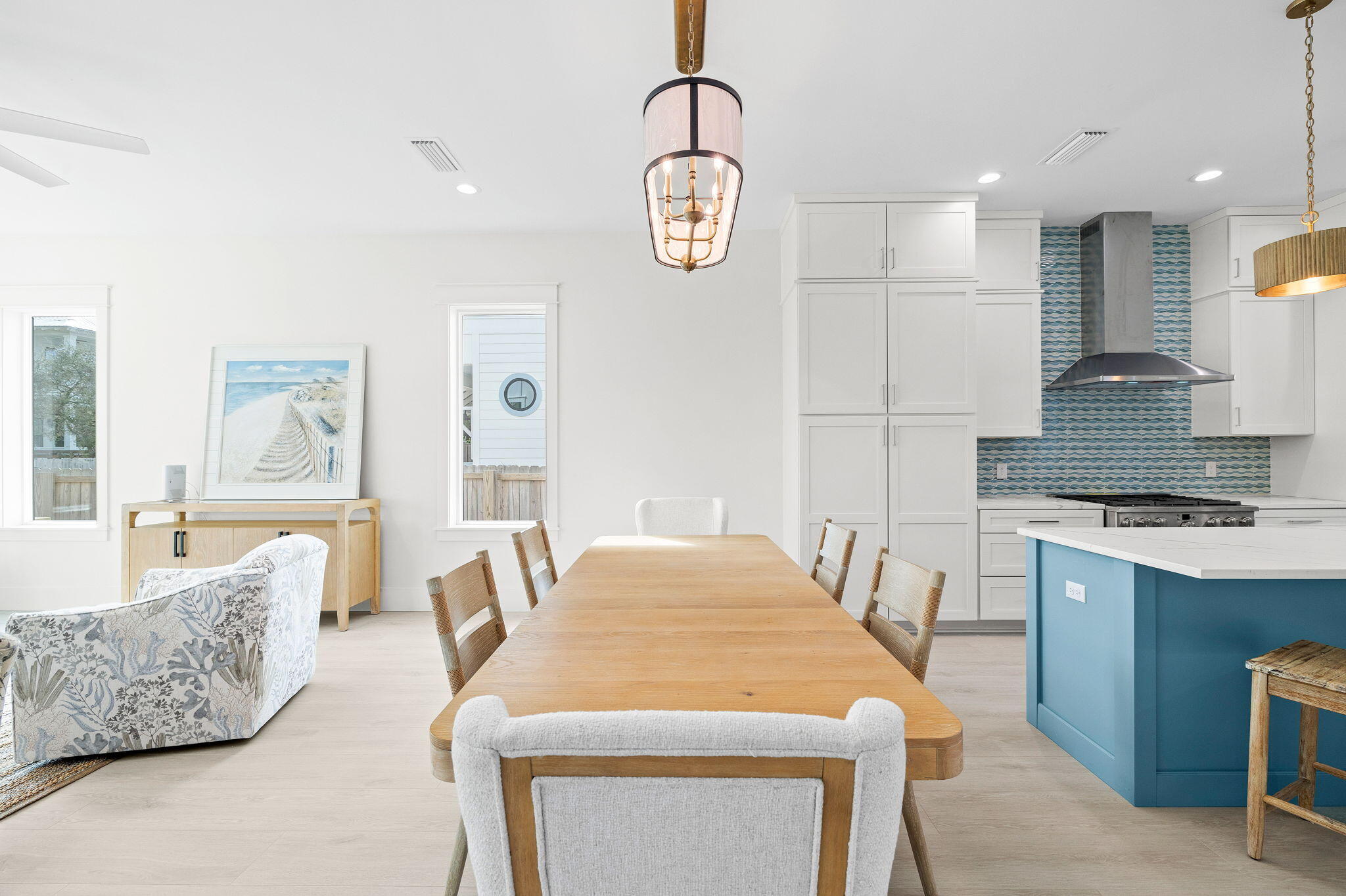 EASTERN LAKE S/D - Residential