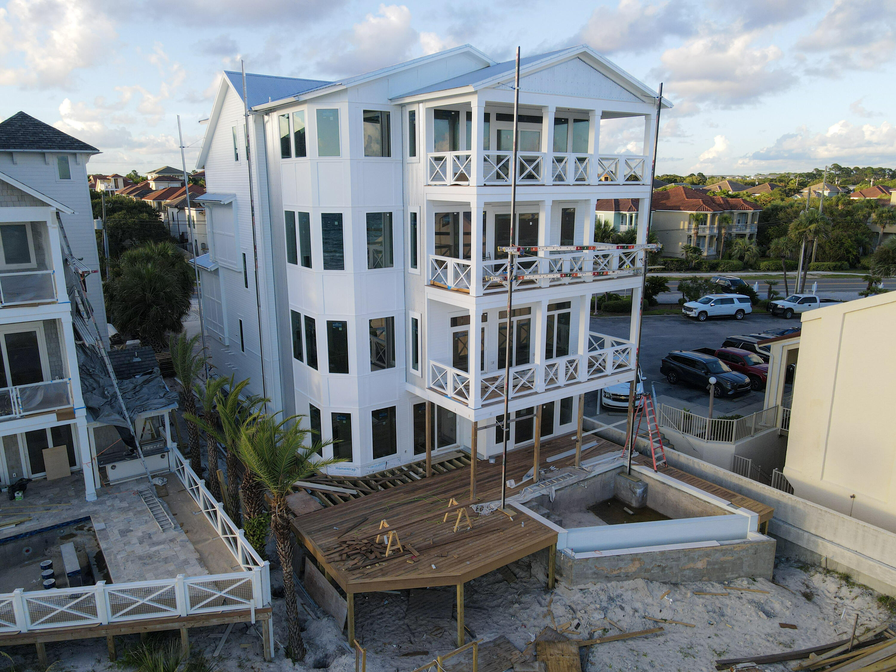 HOLLYWOOD BEACH - Residential