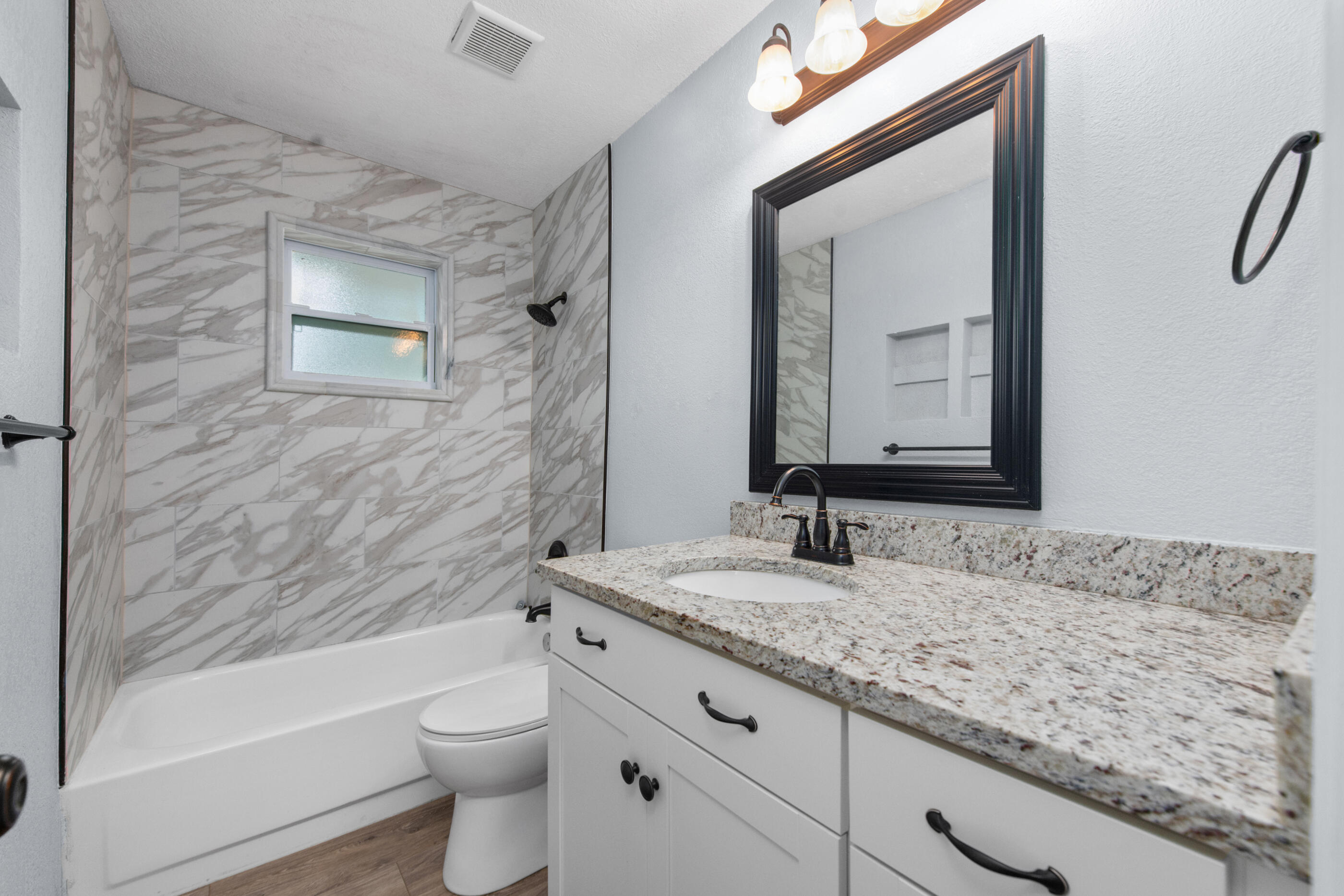 BEL AIR 1ST ADDN - Residential