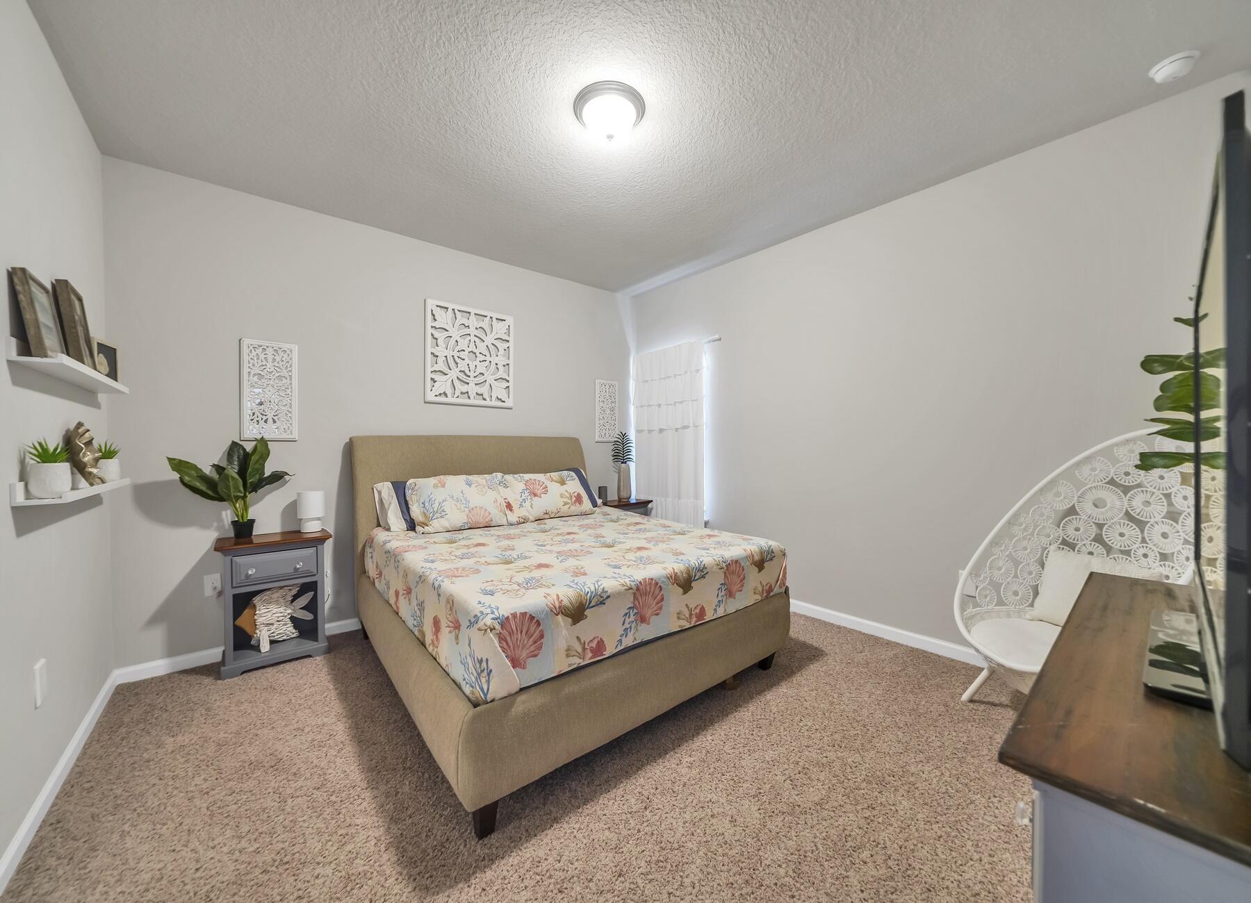 REDSTONE COMMONS - Residential Lease