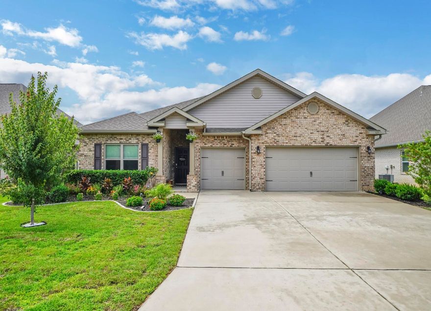 Don't miss the opportunity to rent this immaculate single-level home in the amenity-rich Redstone Commons subdivision is full of upgrades and perfectly located near Eglin AFB, Duke Field, shopping, downtown, restaurants, and is walking distance to Shoal River Middle School and Riverside Elementary! The beautiful Emerald Coast beaches are a short commute away. Food trucks often visit this friendly neighborhood and it's known for its holiday festivities and convenient location. With exclusive access to Redstone Commons' resort-style pool, playground, clubhouse, and dog park, you can indulge in Florida living.
