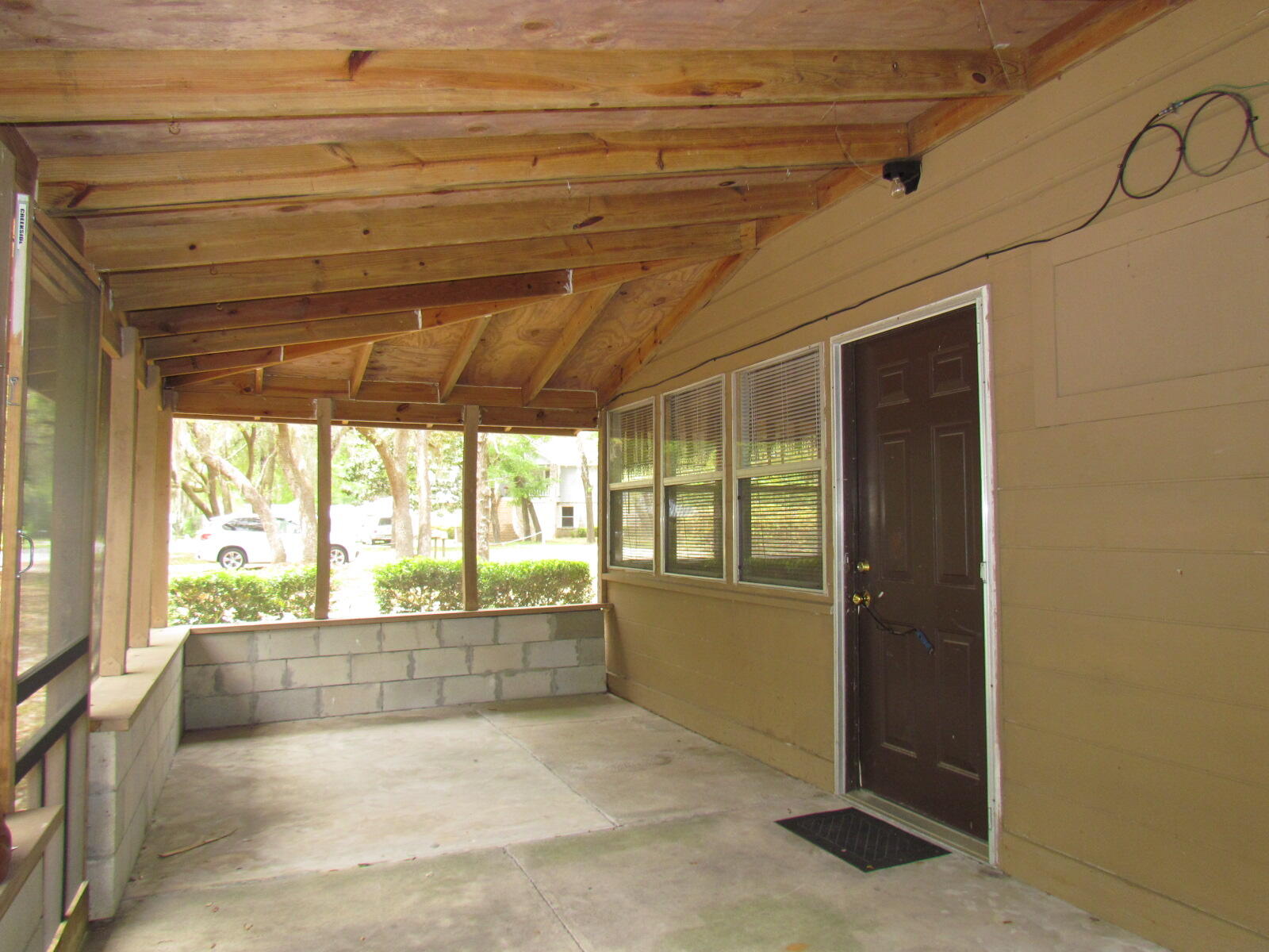 NO RECORDED SUBDIVISION - Residential