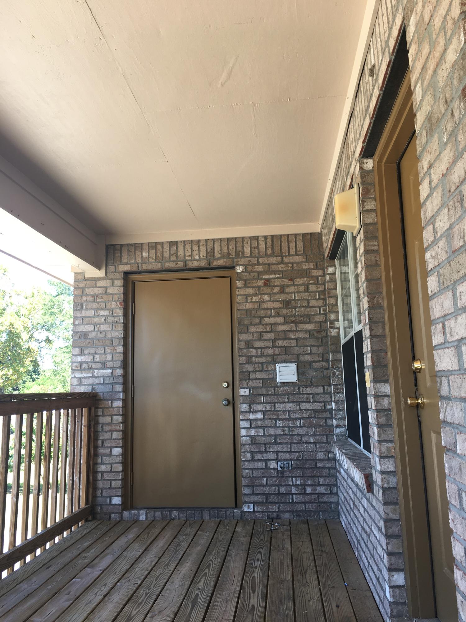 UNRECORDED SUBDIVISION - Residential Lease