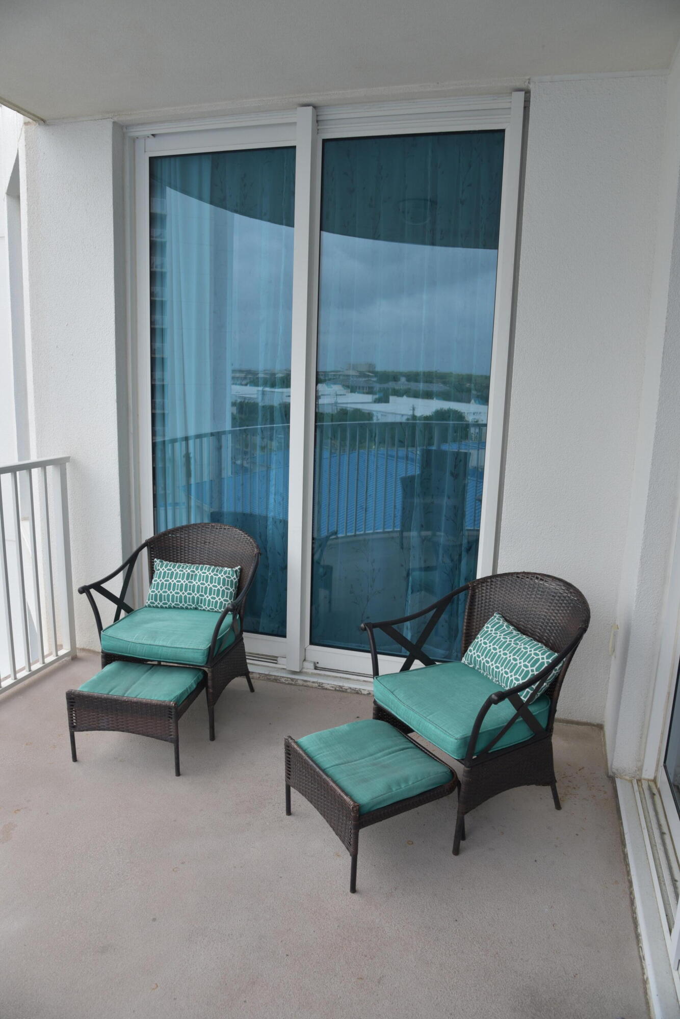 THE PALMS OF DESTIN - Residential