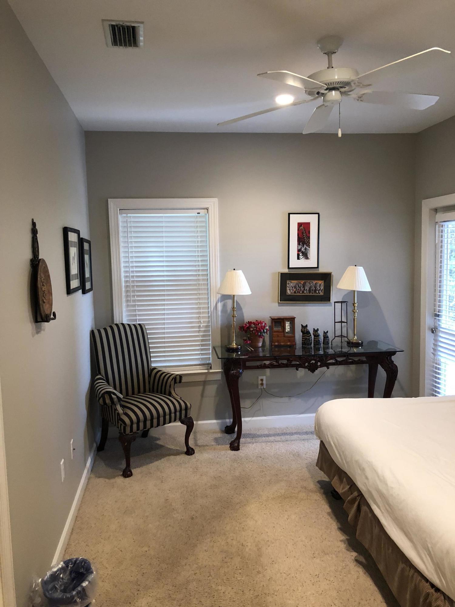 EMERALD WATERS VILLAGE - Residential