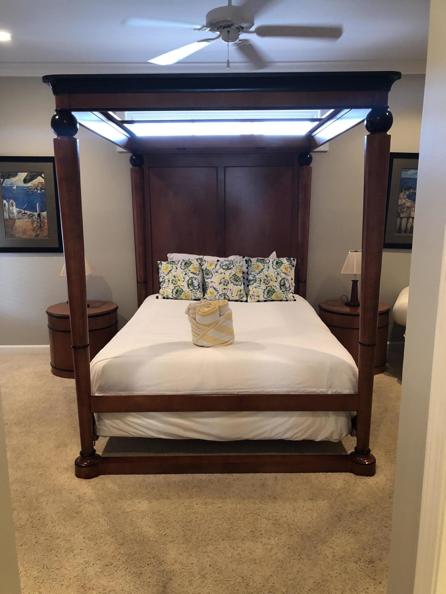 EMERALD WATERS VILLAGE - Residential