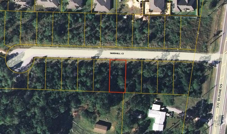 Great lot in small 18 lot community called Palmetto Place located off of Business 331 just across from Sweetwater Village . Lot dimensions are 50 x 100, no HOA in place at this time, just 15 minutes from the Beaches of South Walton and public beach access. Tap/impact fees have been paid. Don't miss out, call today!