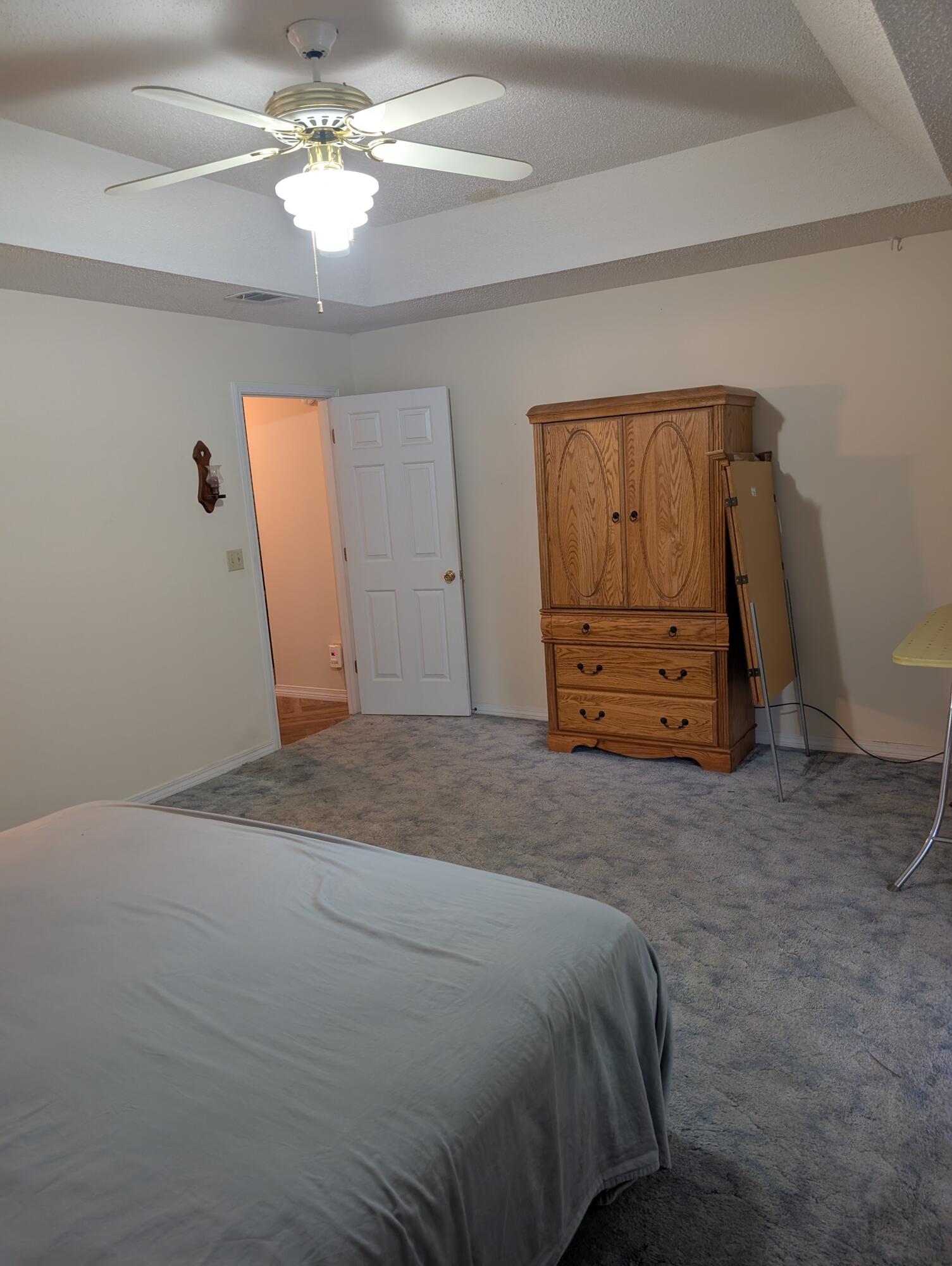 EDGEWATER VILLAGE - Residential