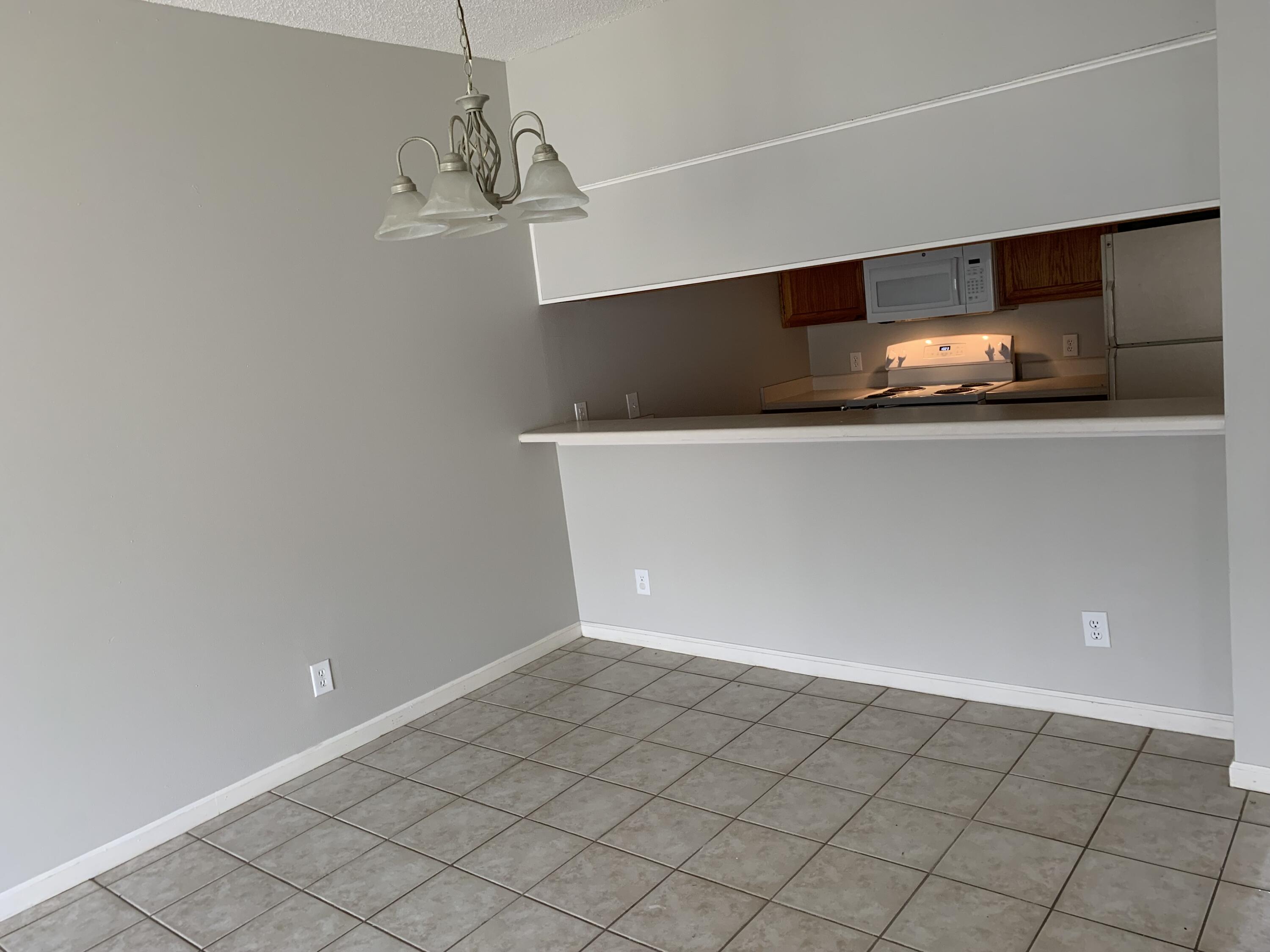 POINTE OF VIEW - Residential Lease