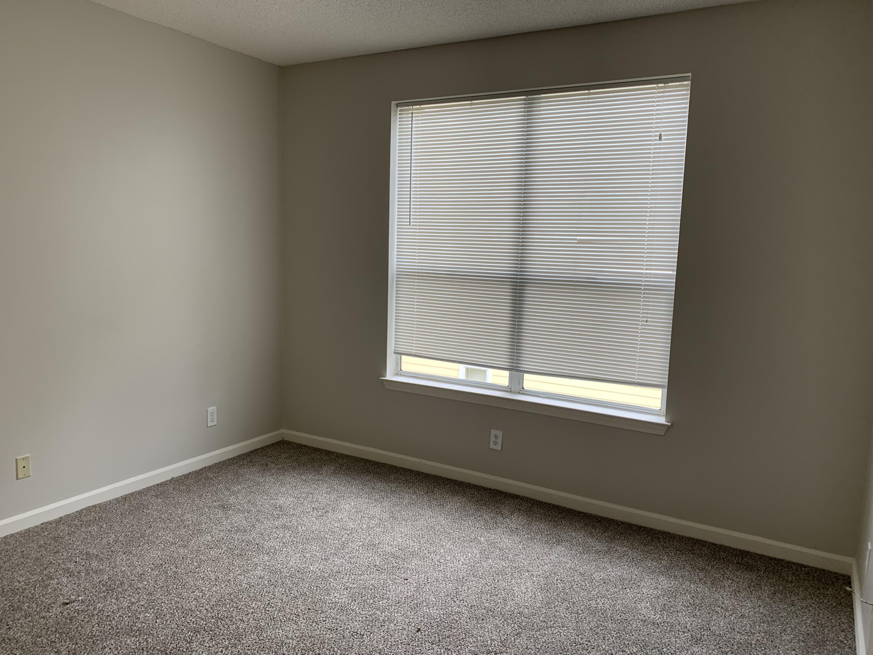 POINTE OF VIEW - Residential Lease